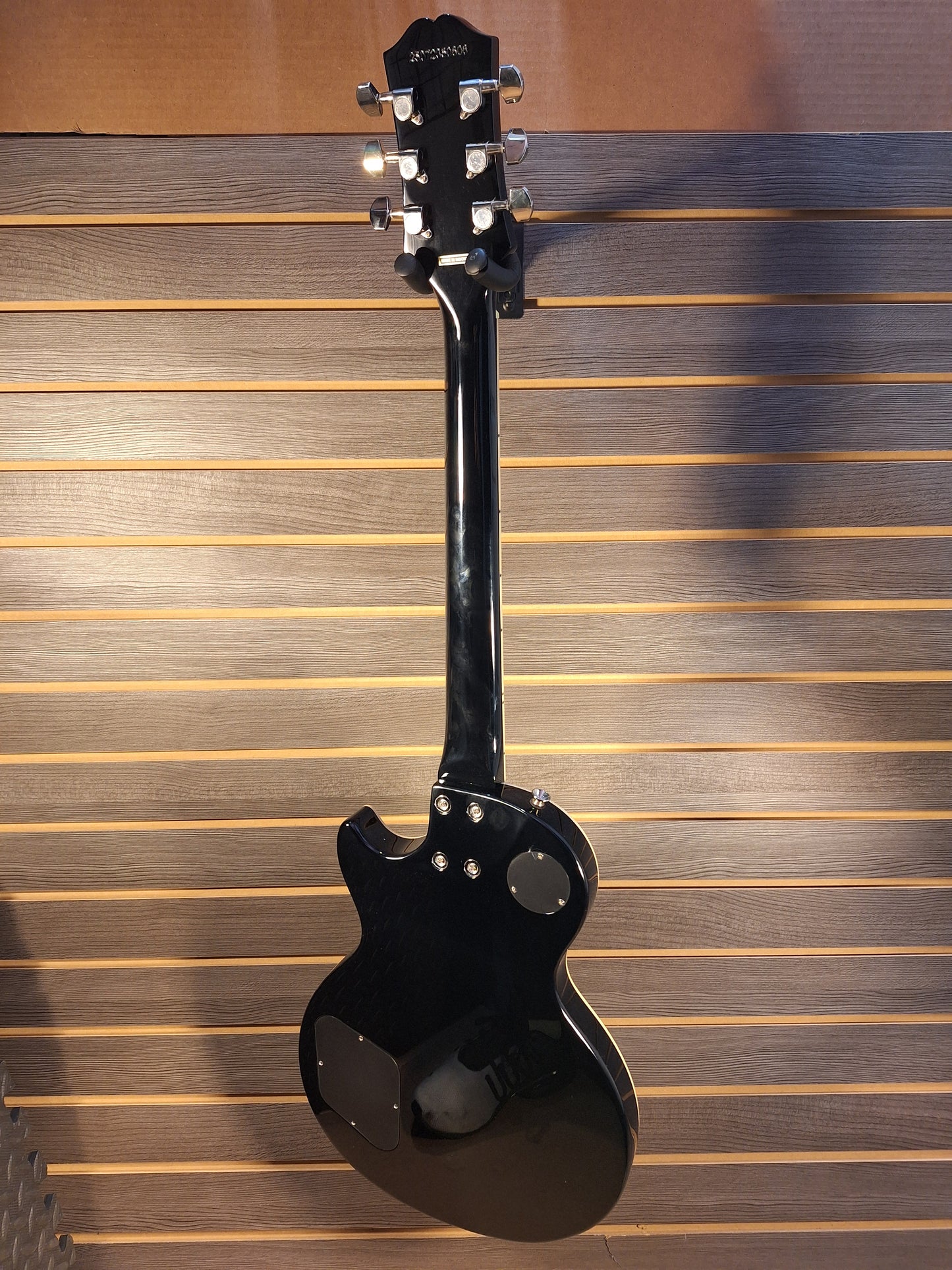 Epiphone Les Paul Tribute Plus Electric Guitar Ebony Burst