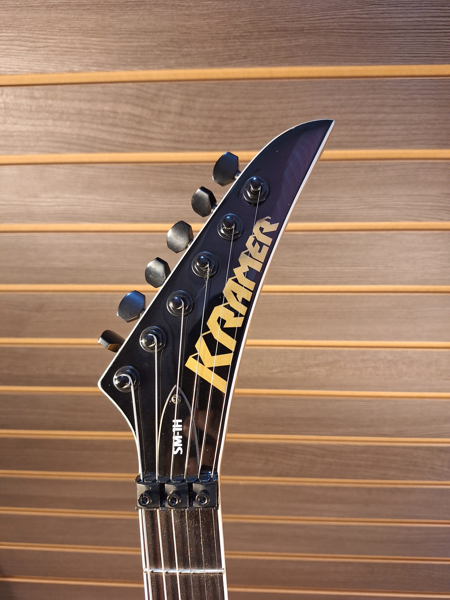 Kramer SM-1H Buzzsaw Gold Electric Guitar