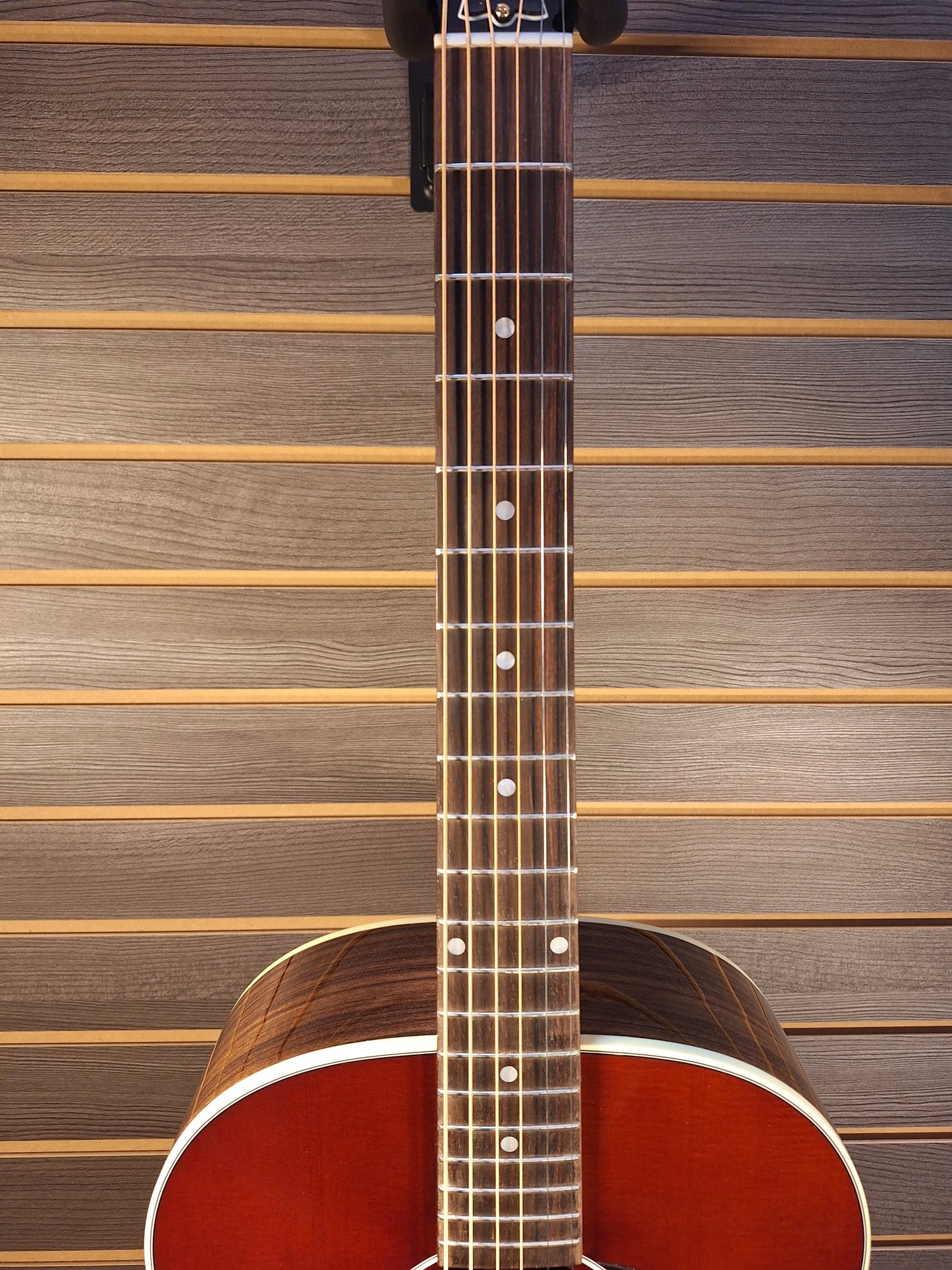 Gibson J-45 Stand Rosewood Burst With Hard Case