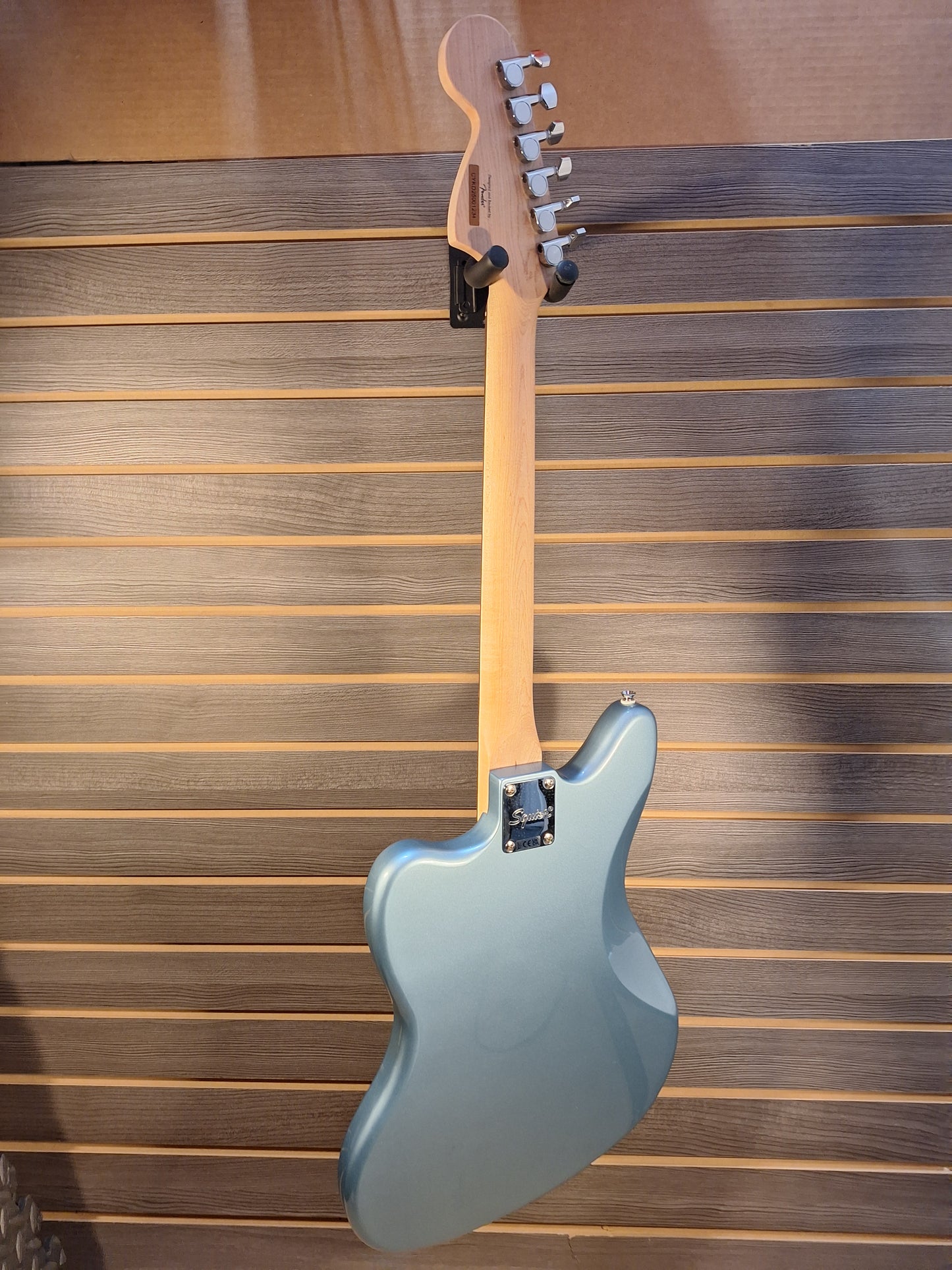 "Used" Fender Squier Jaguar FRS AFF LRL WPG IBM