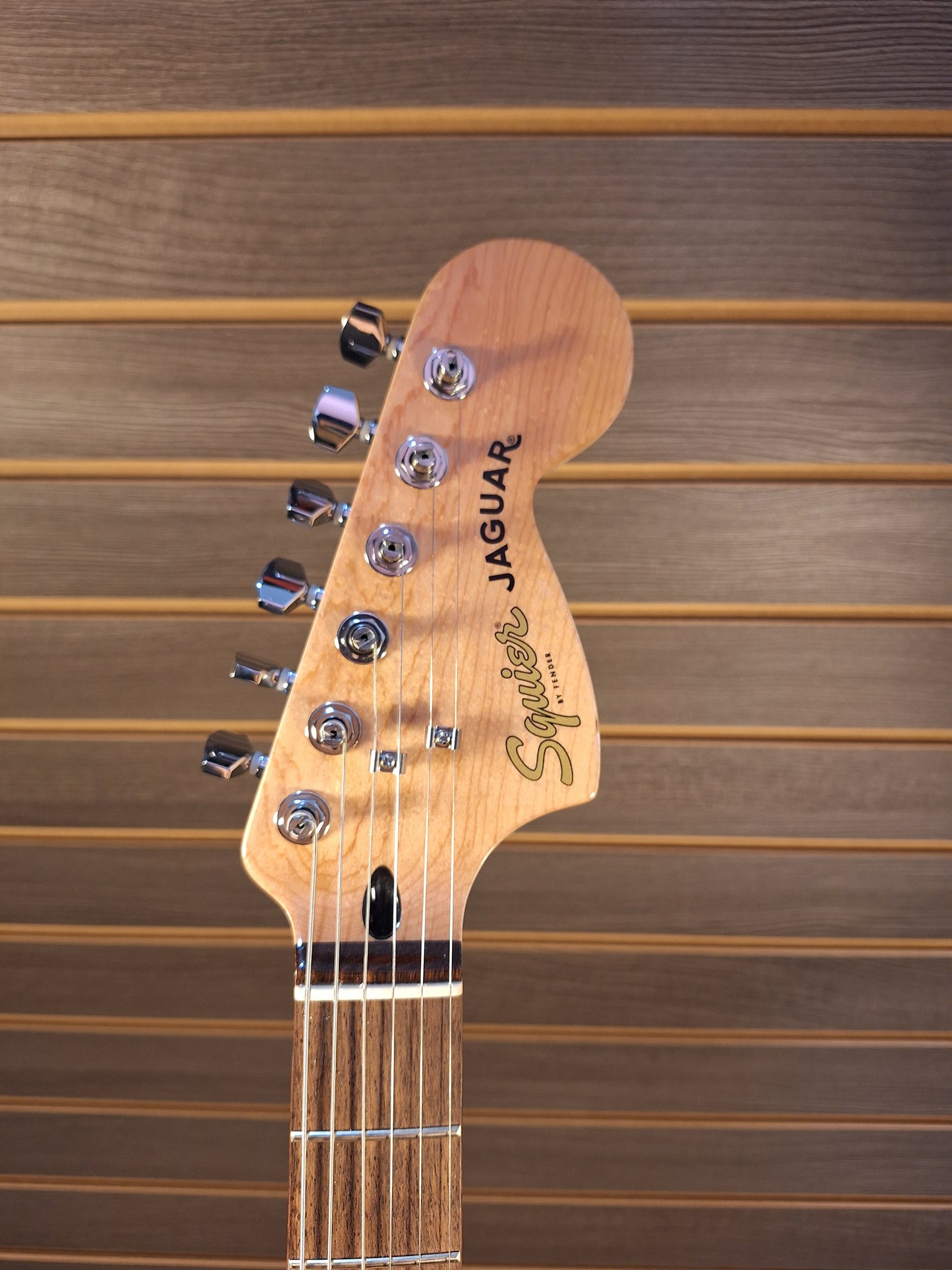 "Used" Fender Squier Jaguar FRS AFF LRL WPG IBM