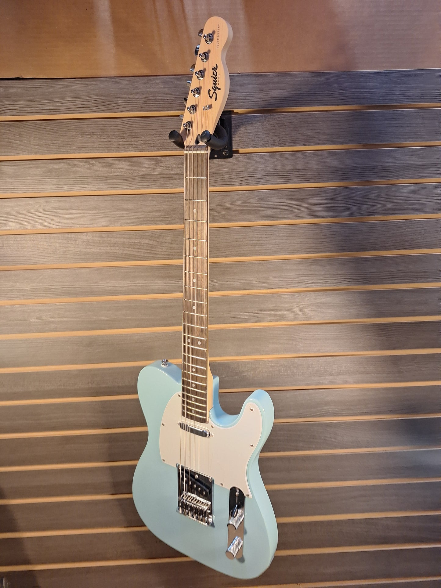 "Used" Fender Squier Telecaster Sonic FSR LRL WPG DPB