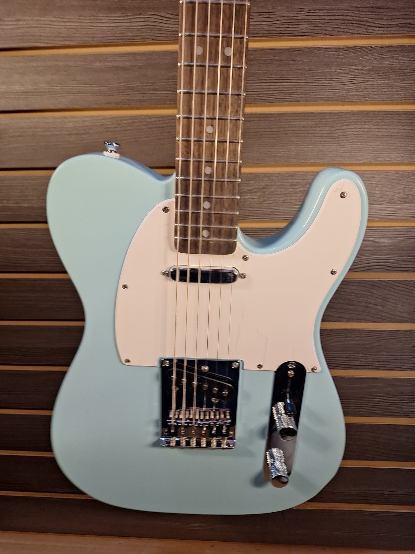 "Used" Fender Squier Telecaster Sonic FSR LRL WPG DPB