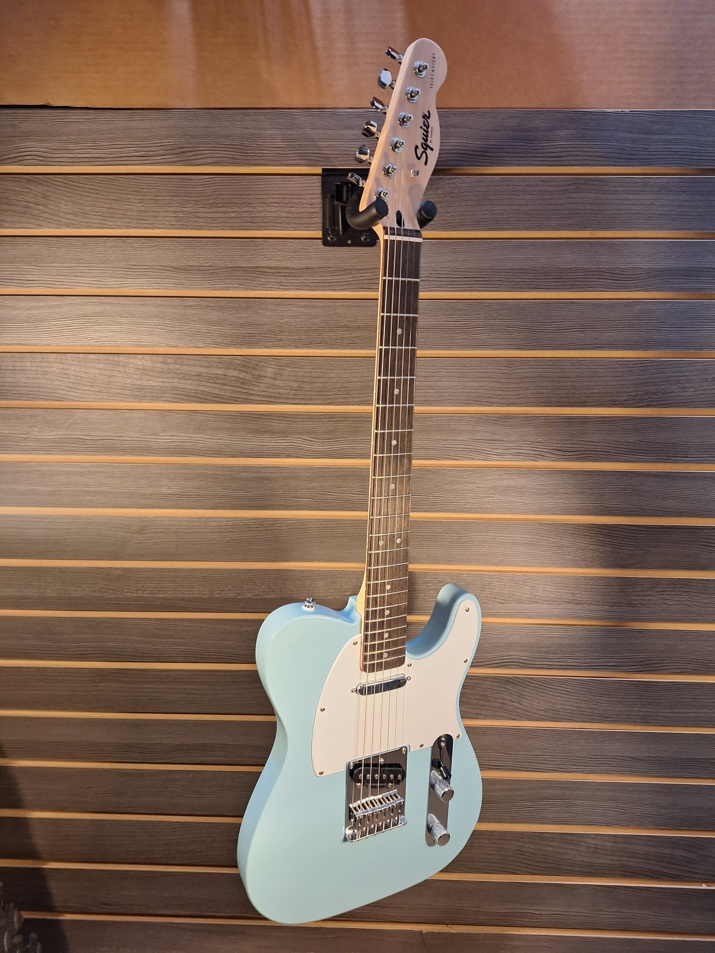 "Used" Fender Squier Telecaster Sonic FSR LRL WPG DPB