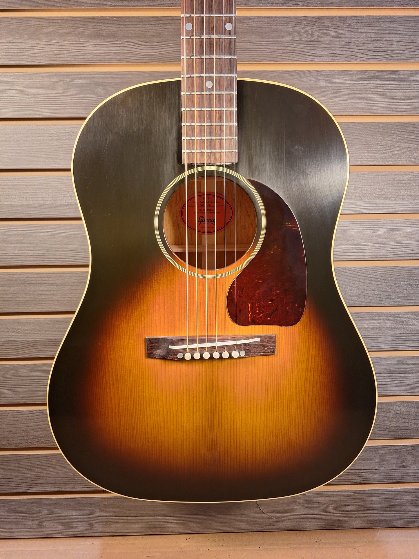 Gibson 1942 J-45 Banner Reissue Guitar With Hard Case