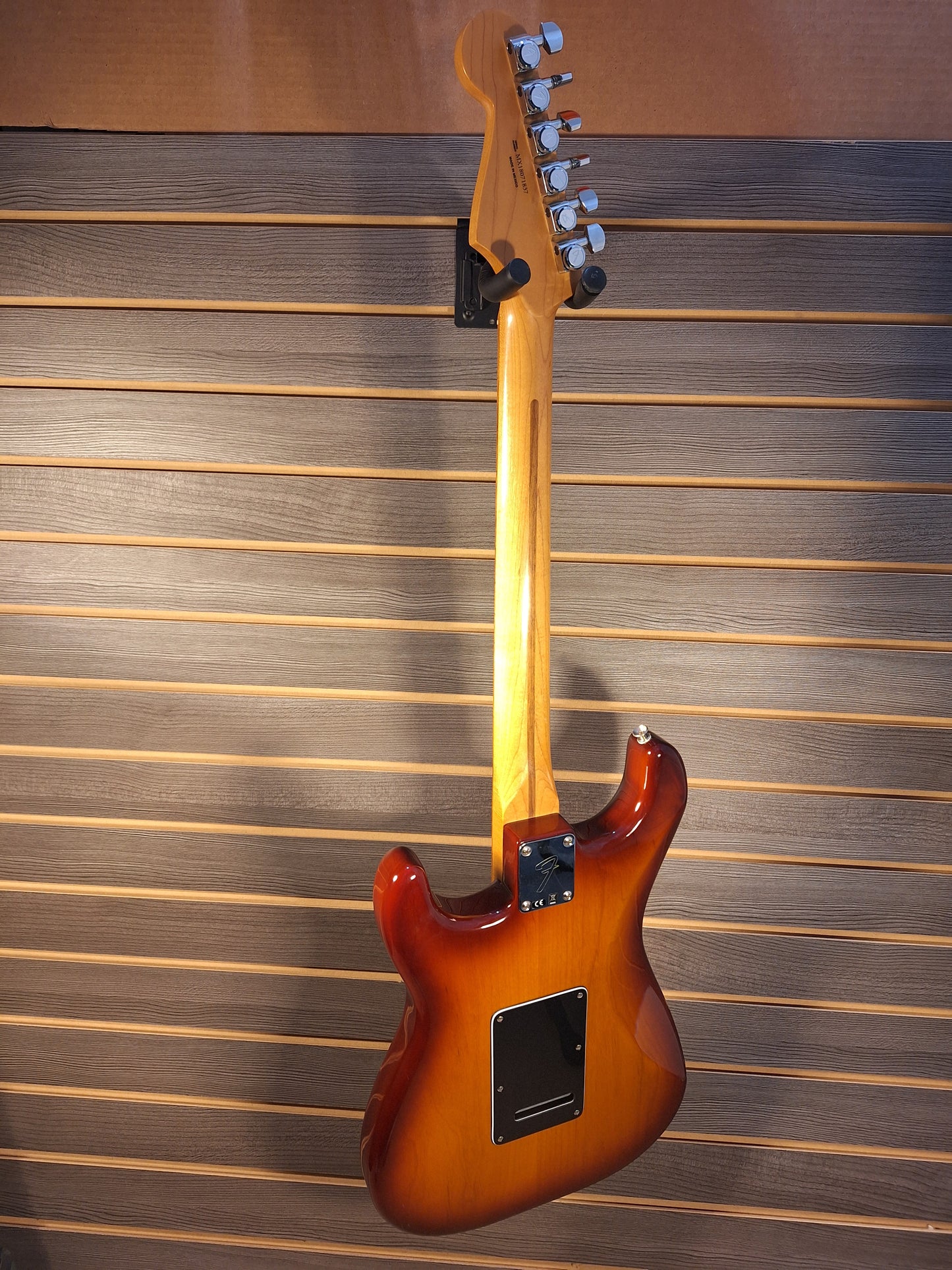 Used Fender HSS Strat MIM With Gig Bag