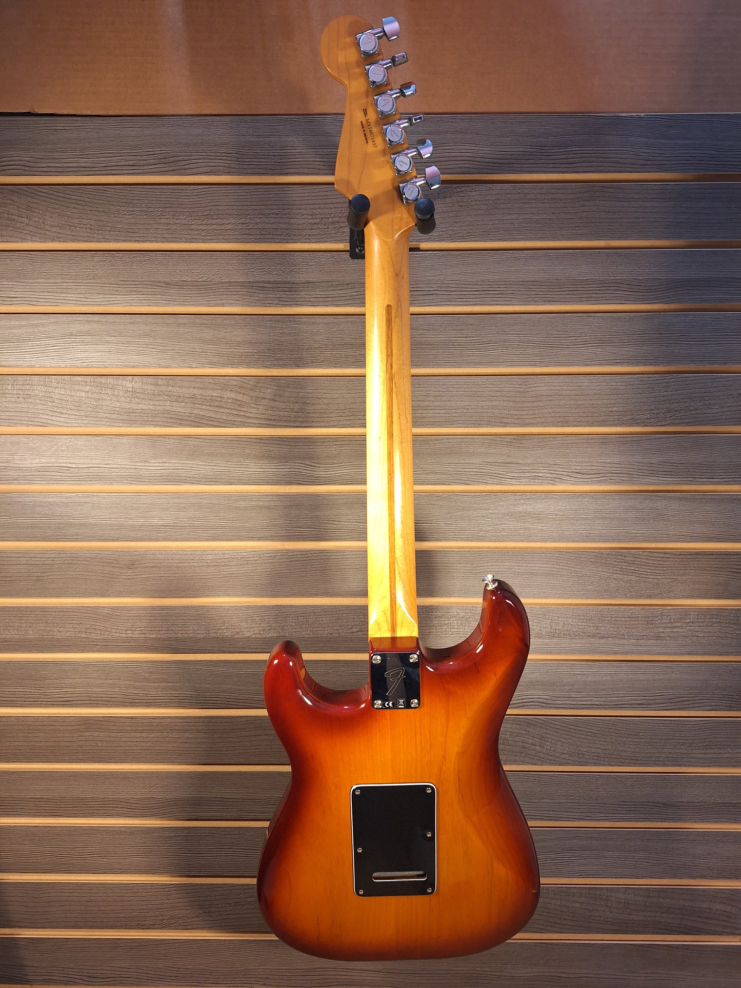 Used Fender HSS Strat MIM With Gig Bag