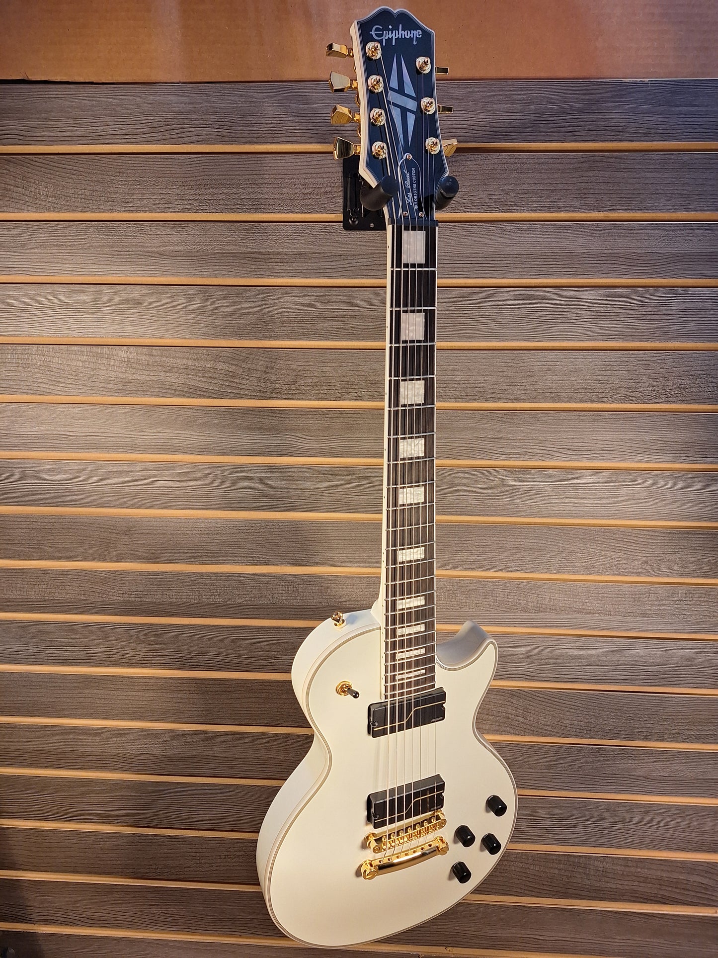 Epiphone Matt Heafy Les Paul 7-String With Hard Case