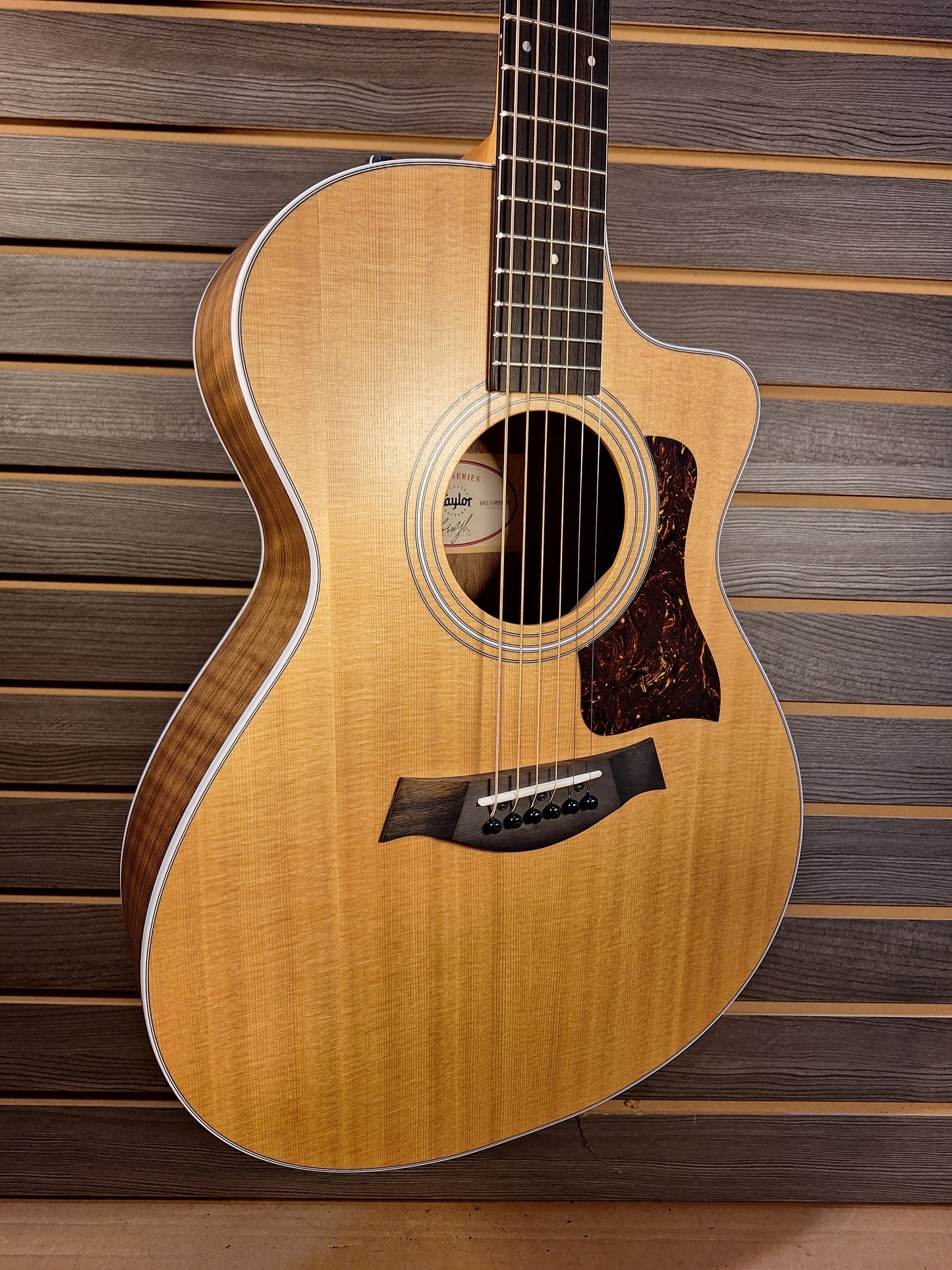 Taylor 212ce AcousticElectric Guitar With Gig Bag