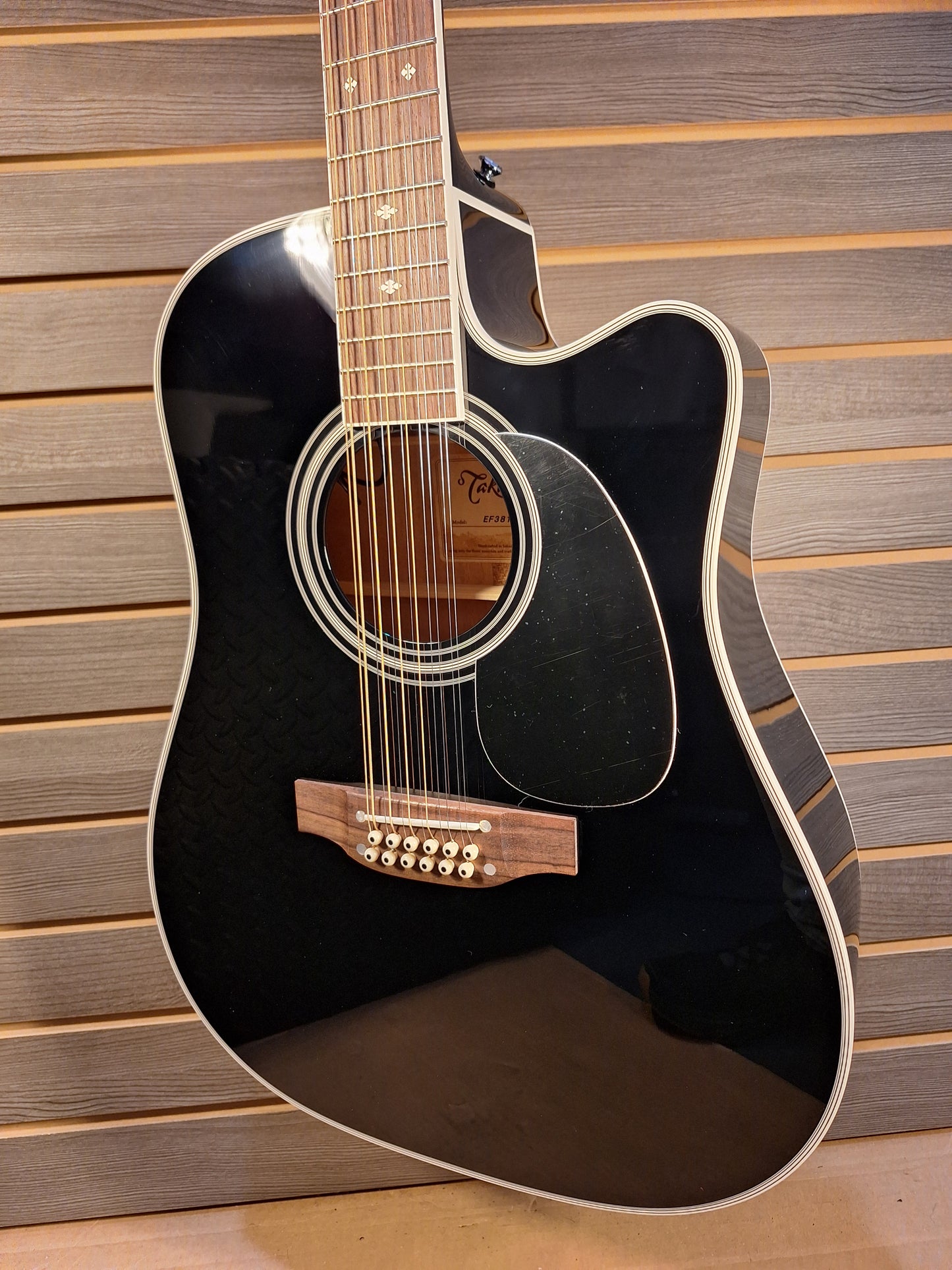 Takamine Legacy EF381SC Acoustic/Electric Guitar With Soft Case