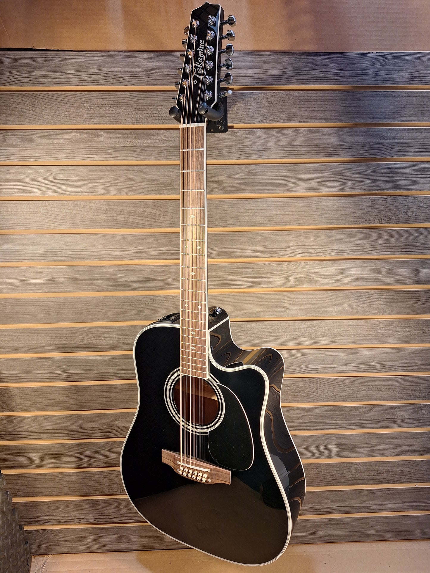 Takamine Legacy EF381SC Acoustic/Electric Guitar With Soft Case
