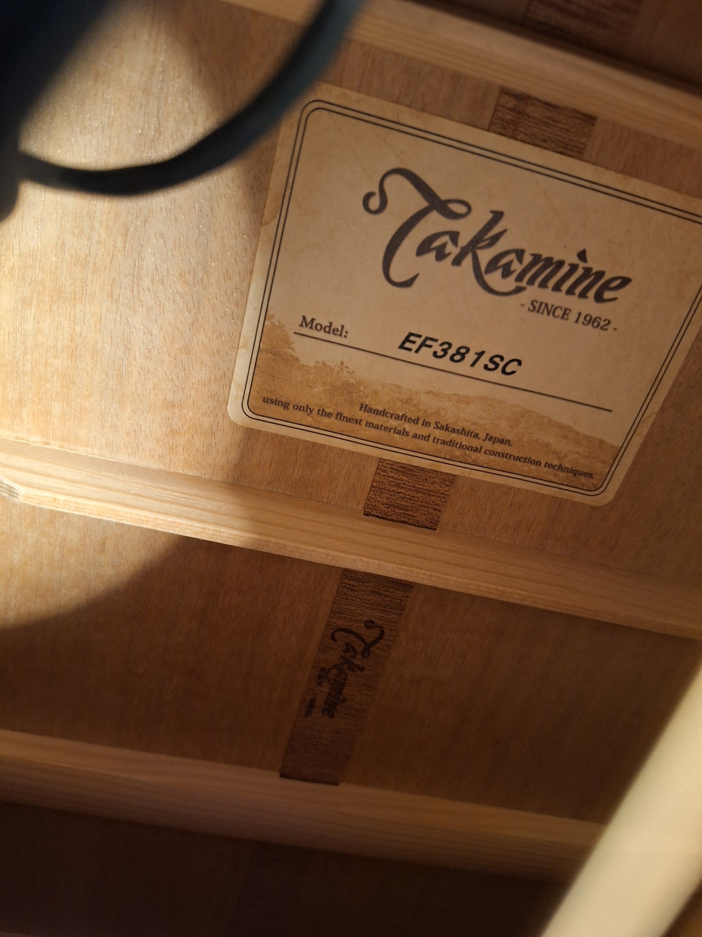 Takamine Legacy EF381SC Acoustic/Electric Guitar With Soft Case