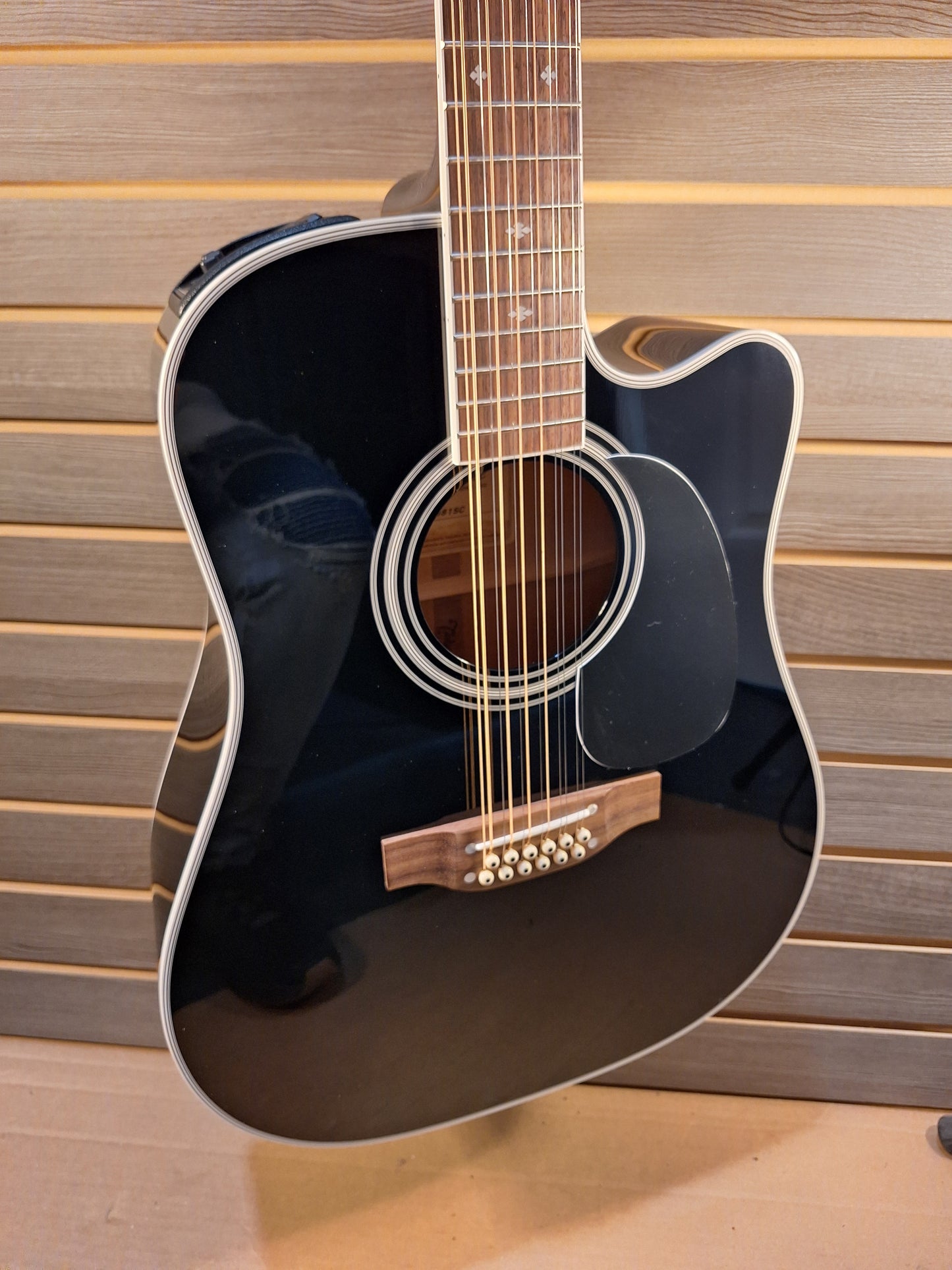 Takamine Legacy EF381SC Acoustic/Electric Guitar With Soft Case