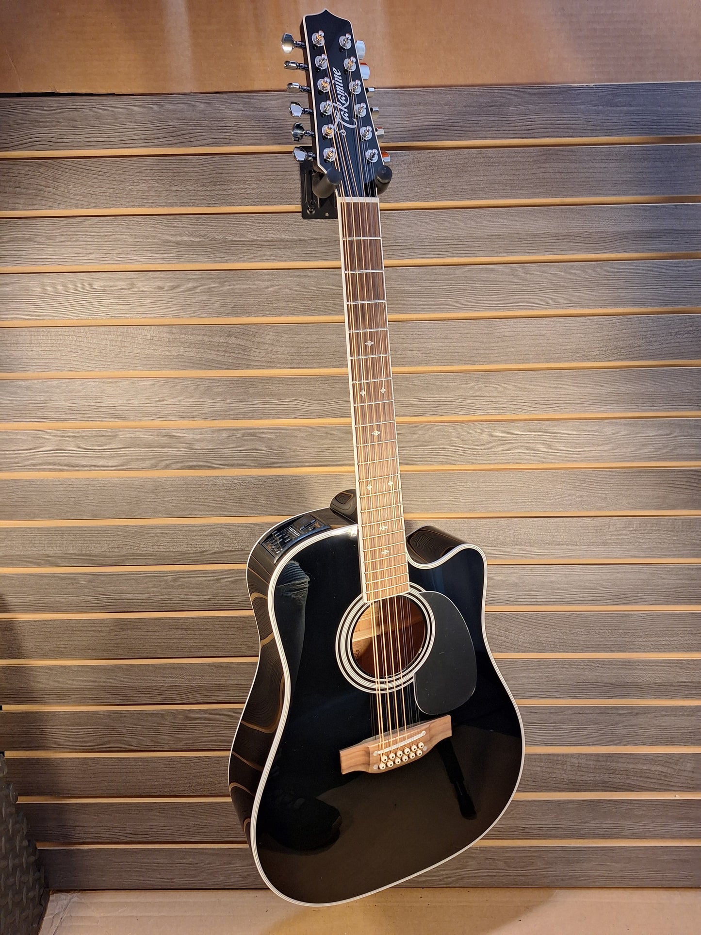 Takamine Legacy EF381SC Acoustic/Electric Guitar With Soft Case