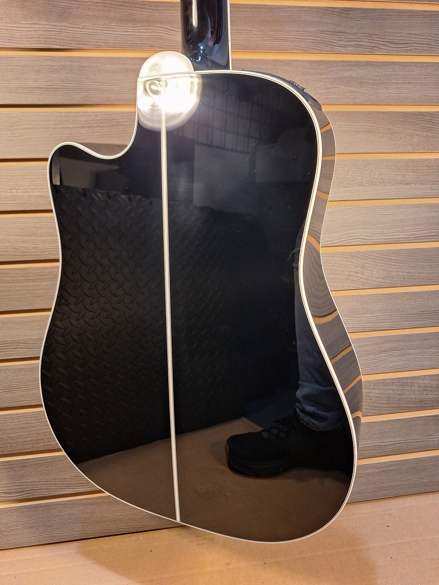 Takamine Legacy EF381SC Acoustic/Electric Guitar With Soft Case