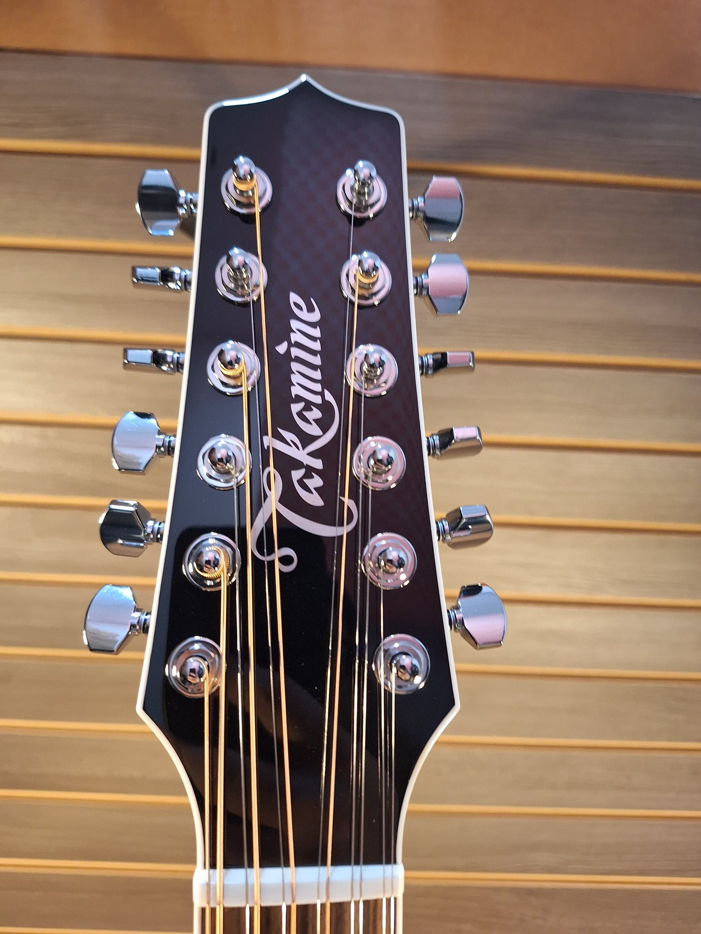 Takamine Legacy EF381SC Acoustic/Electric Guitar With Soft Case