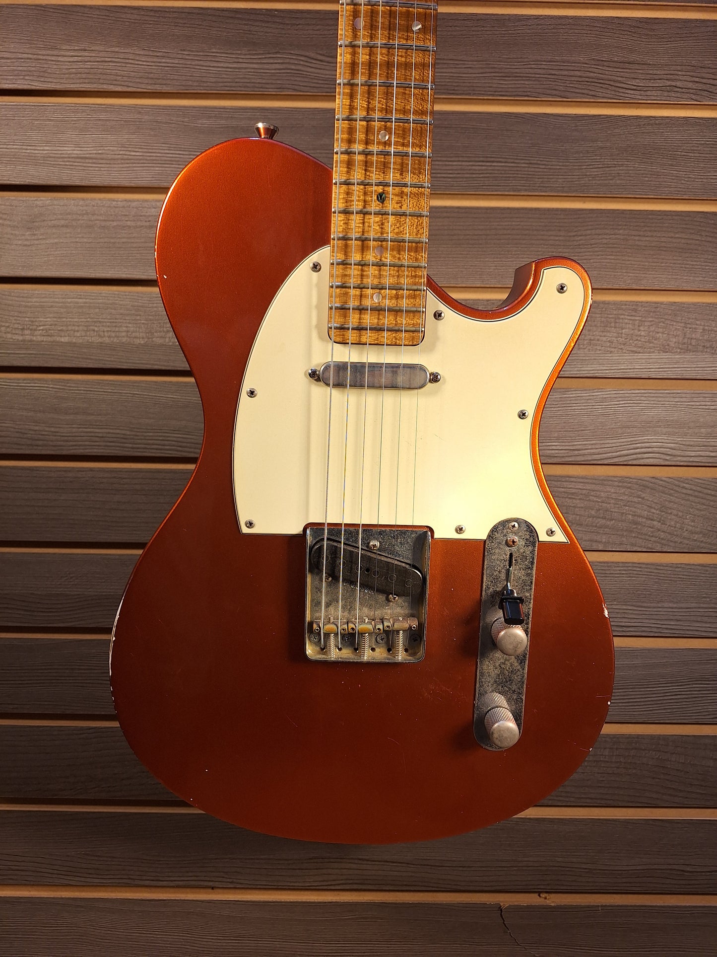 Seth Baccus 2019 Masterbuilt Shoreline T with hard case