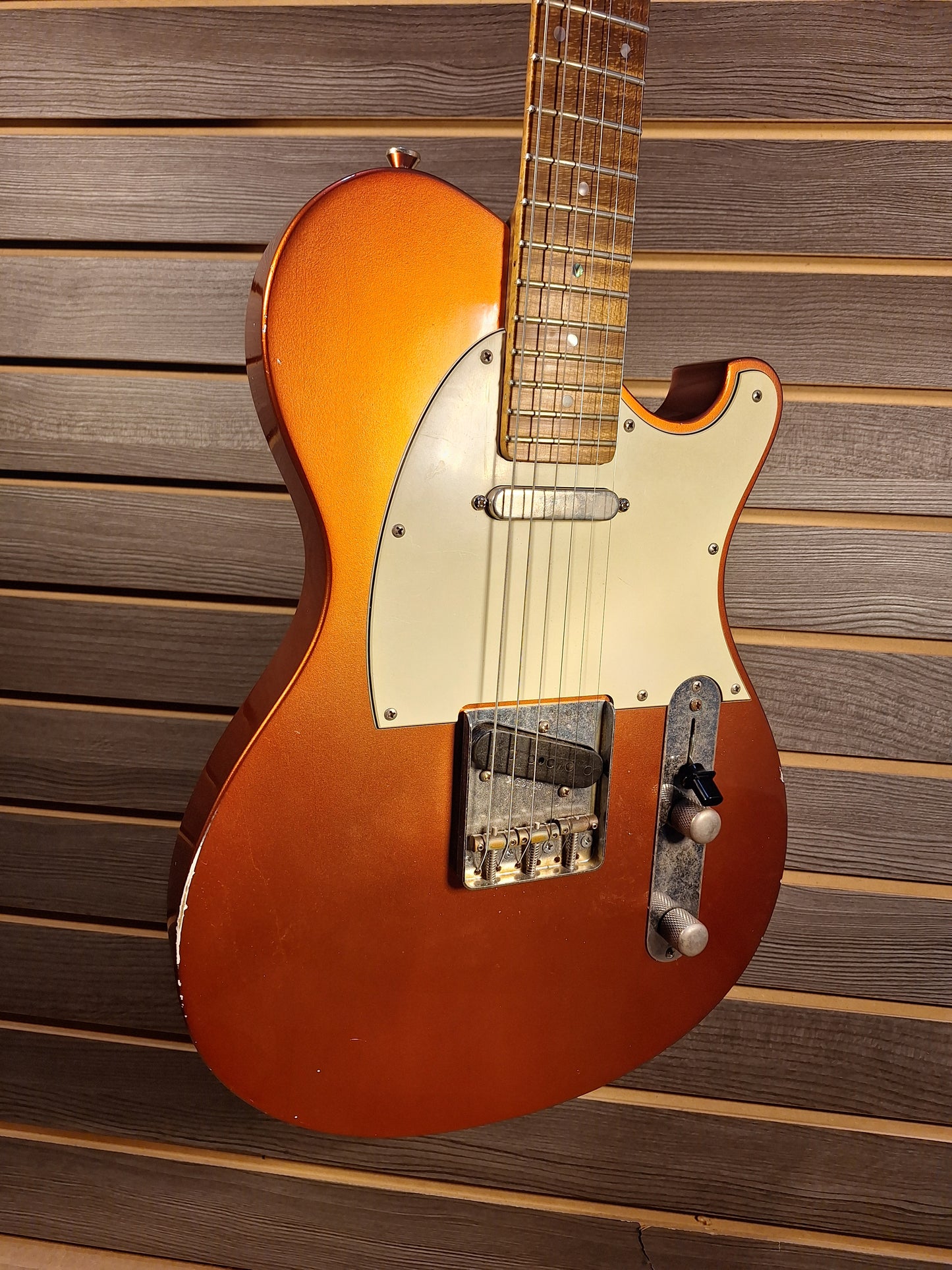 Seth Baccus 2019 Masterbuilt Shoreline T with hard case