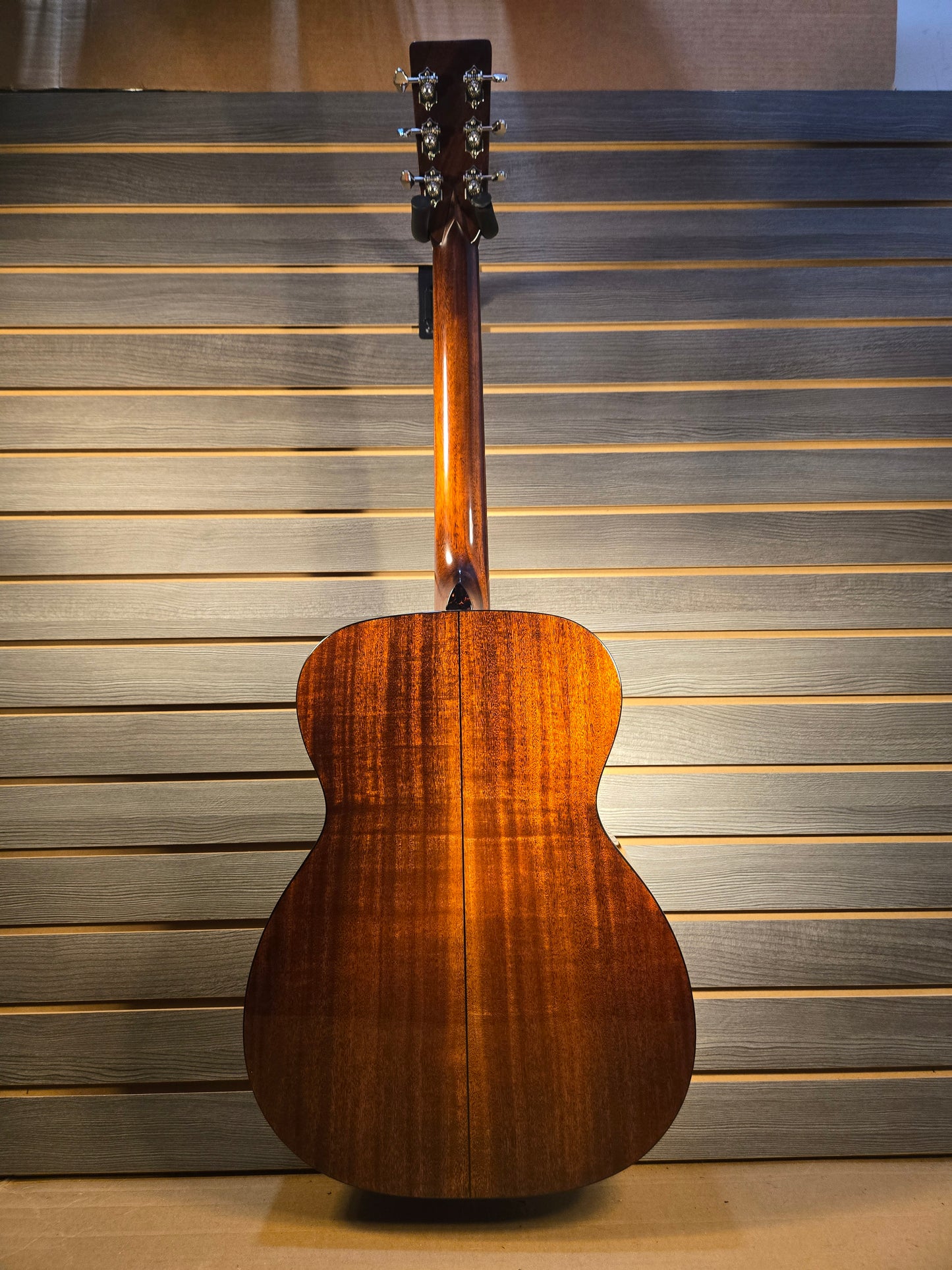 2021 Eastman E10 OM-TC Acoustic Guitar With Hard Case