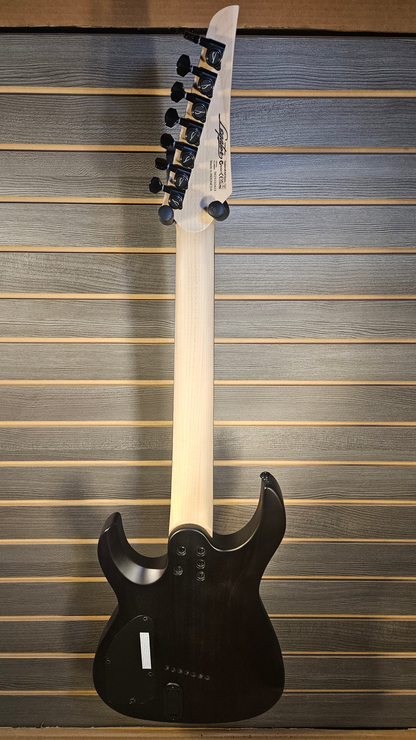 Legator N7FSS-DV