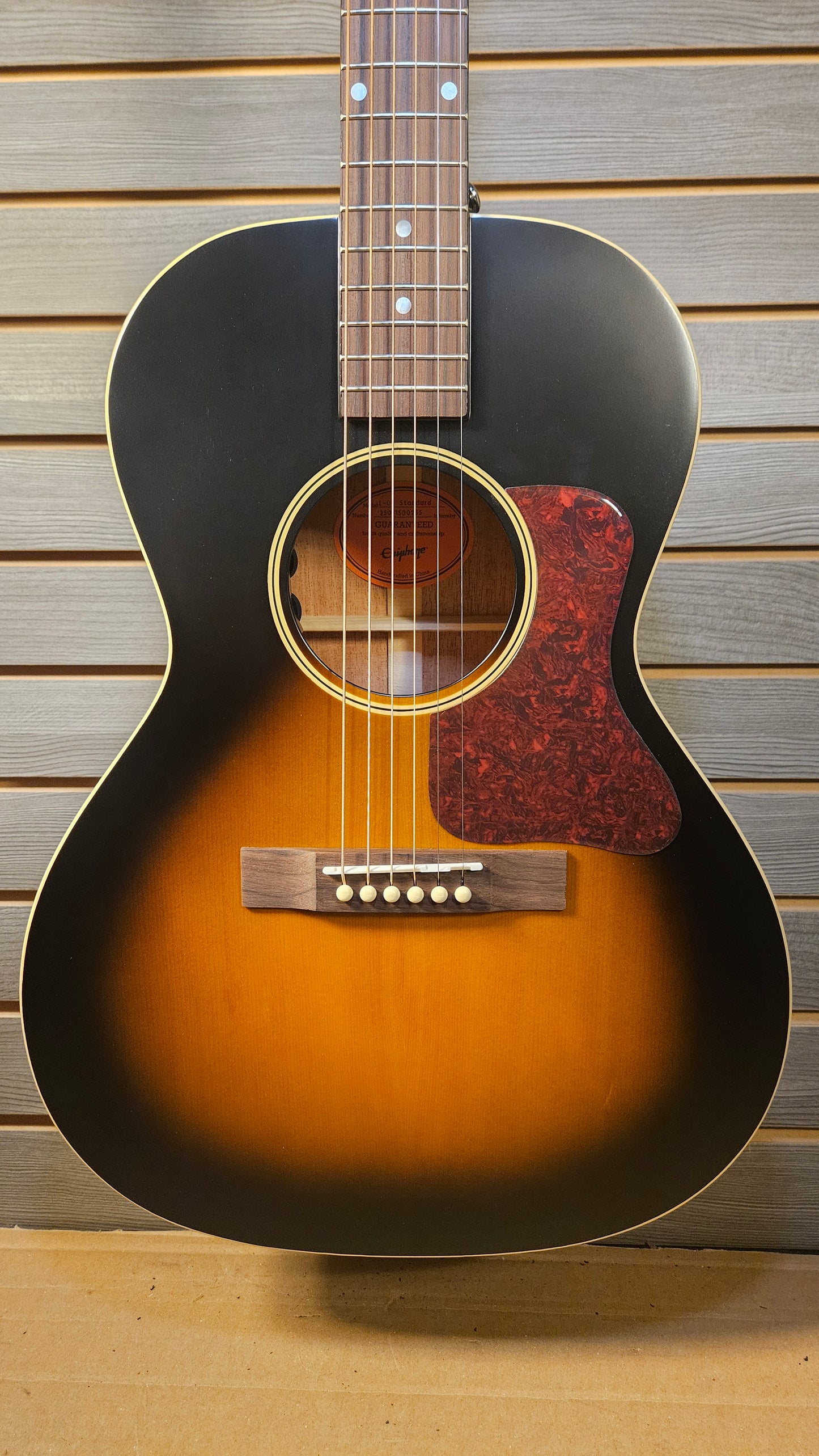 Epiphone L-00 Standard With Premium Gig Bag