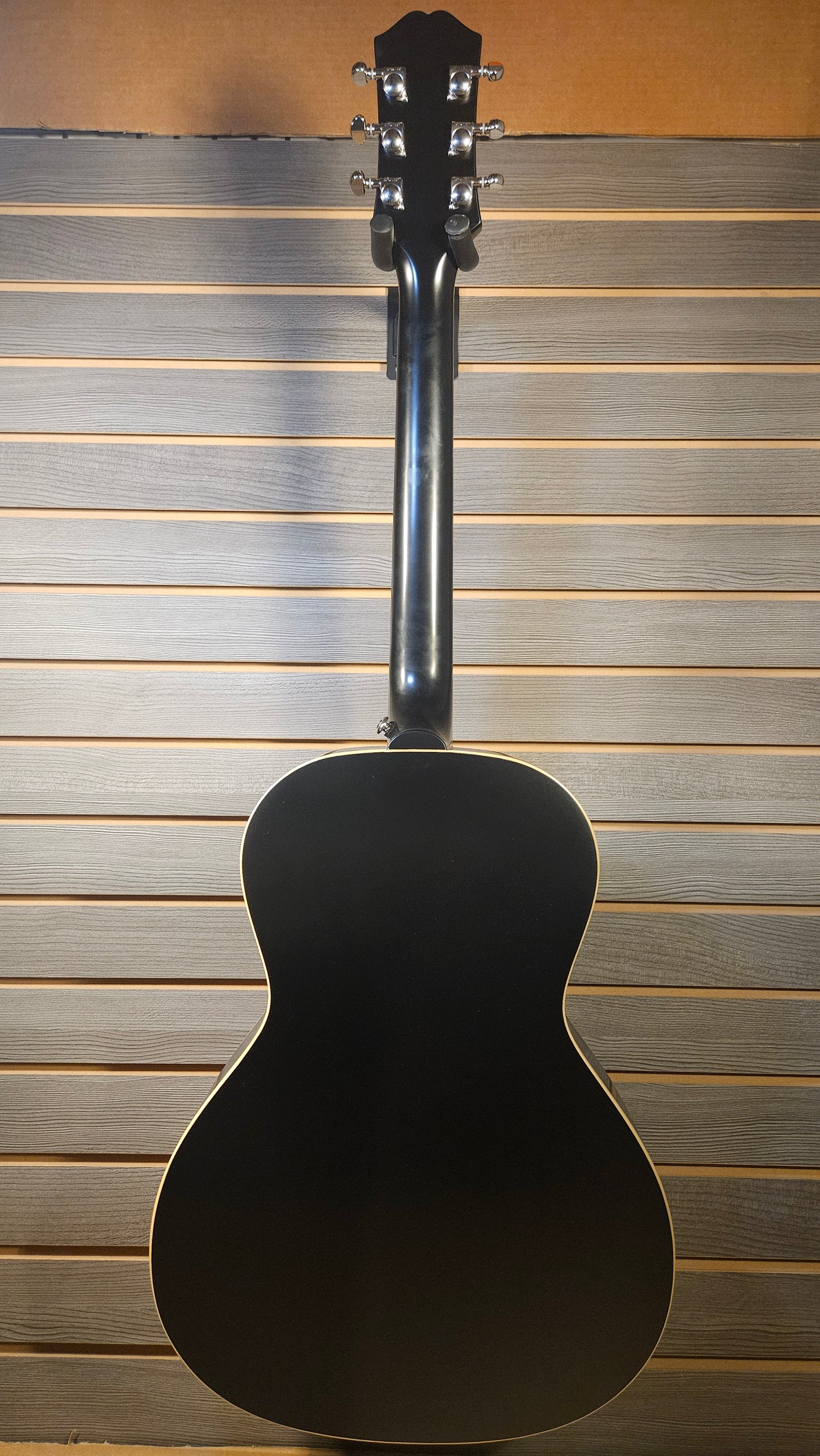 Epiphone L-00 Standard With Premium Gig Bag
