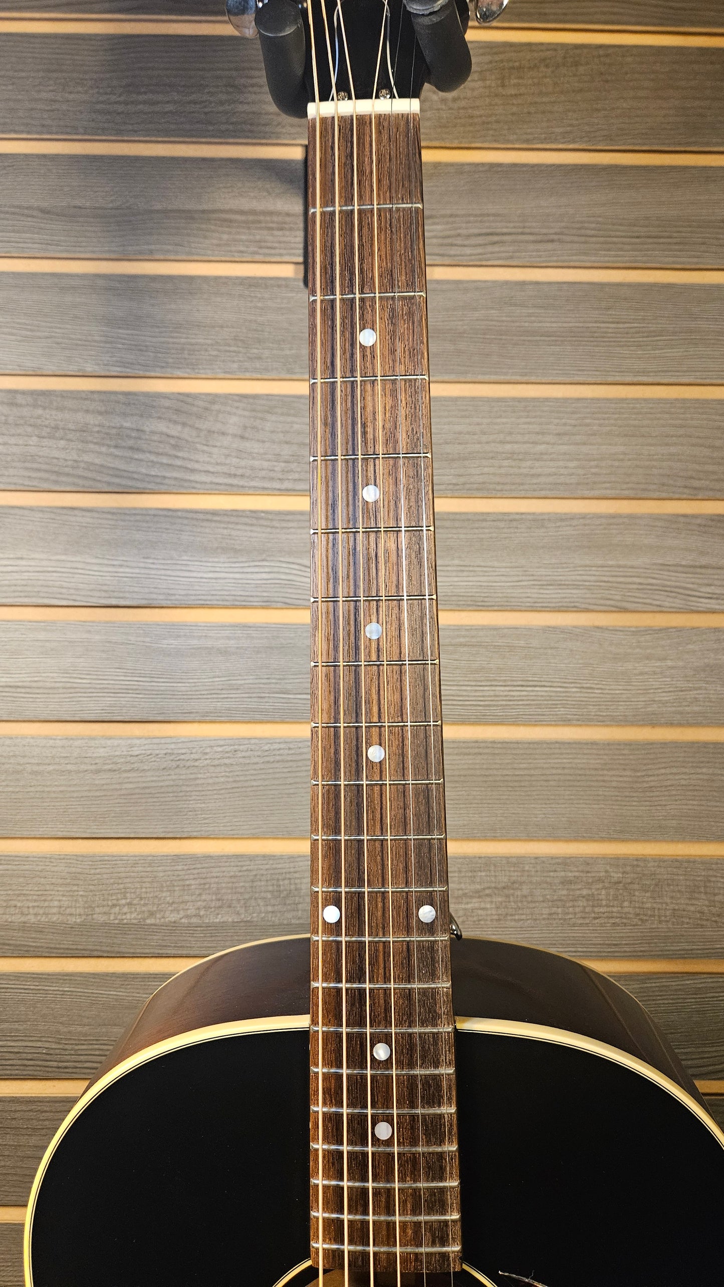 Epiphone Dr. Epiphone J-45 With Premium Gig Bag (A)