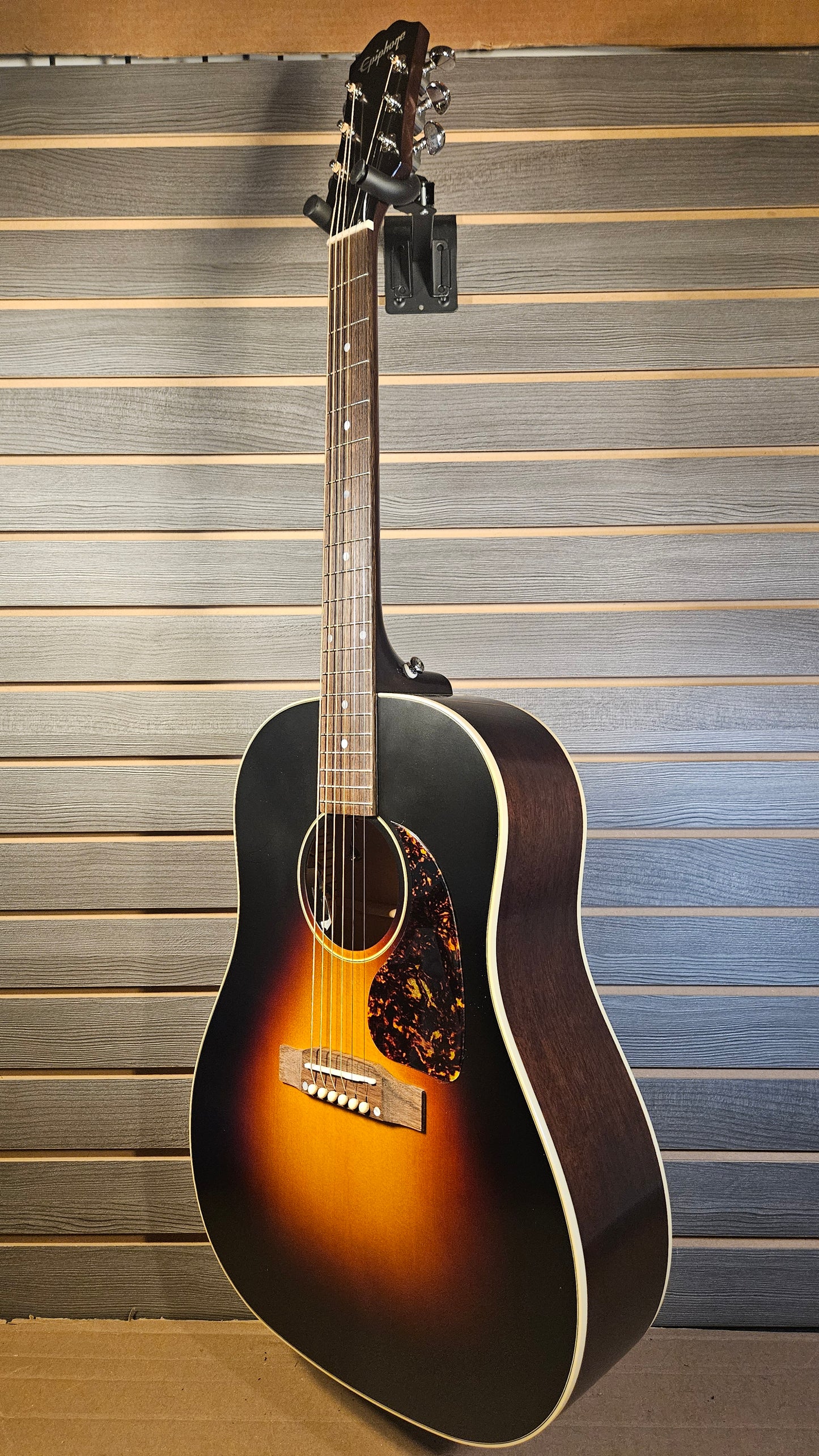 Epiphone Dr. Epiphone J-45 With Premium Gig Bag (A)