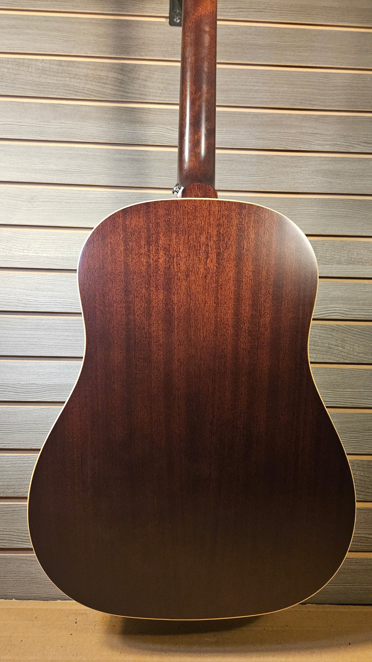 Epiphone Dr. Epiphone J-45 With Premium Gig Bag (A)