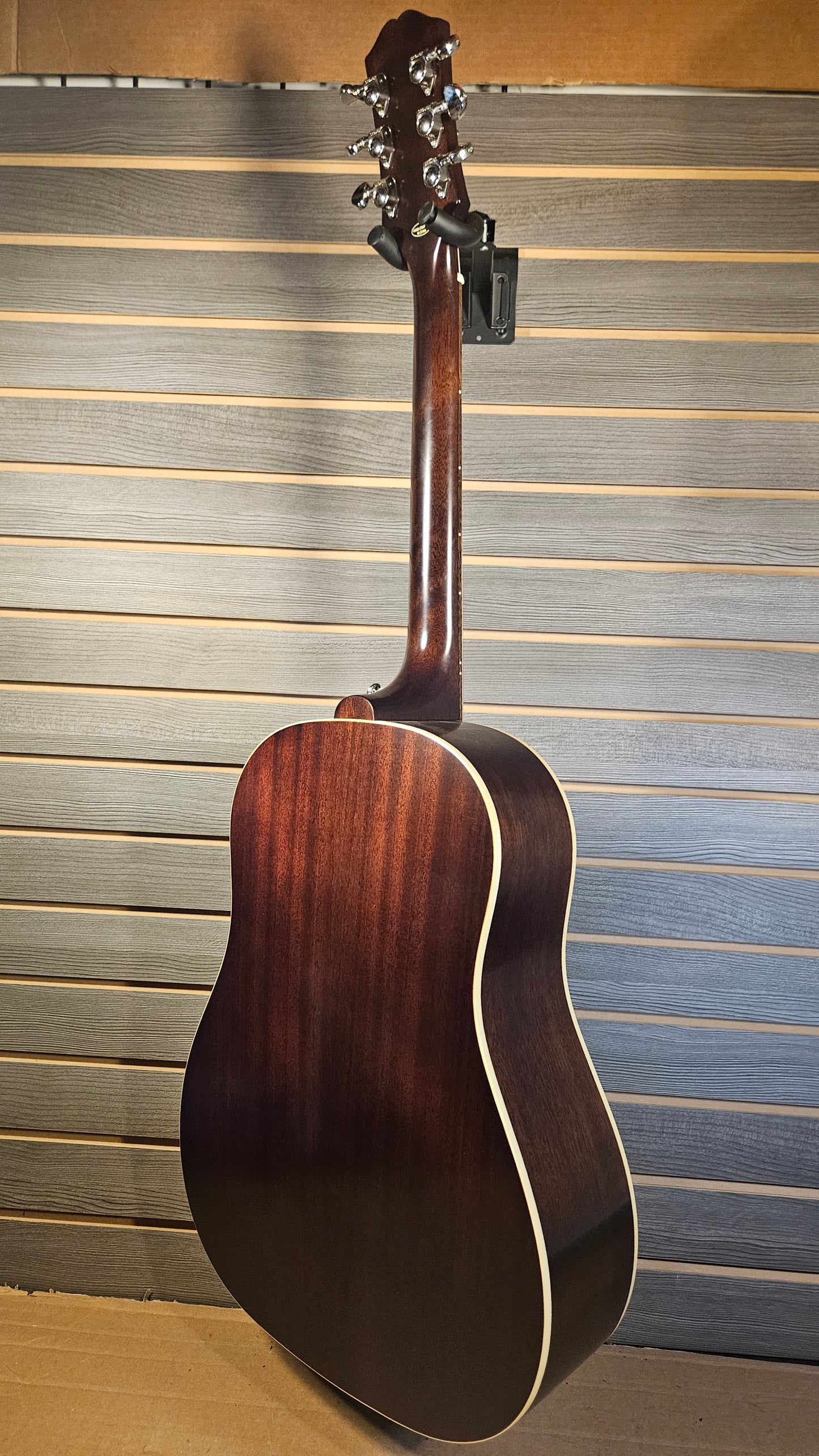 Epiphone Dr. Epiphone J-45 With Premium Gig Bag (A)