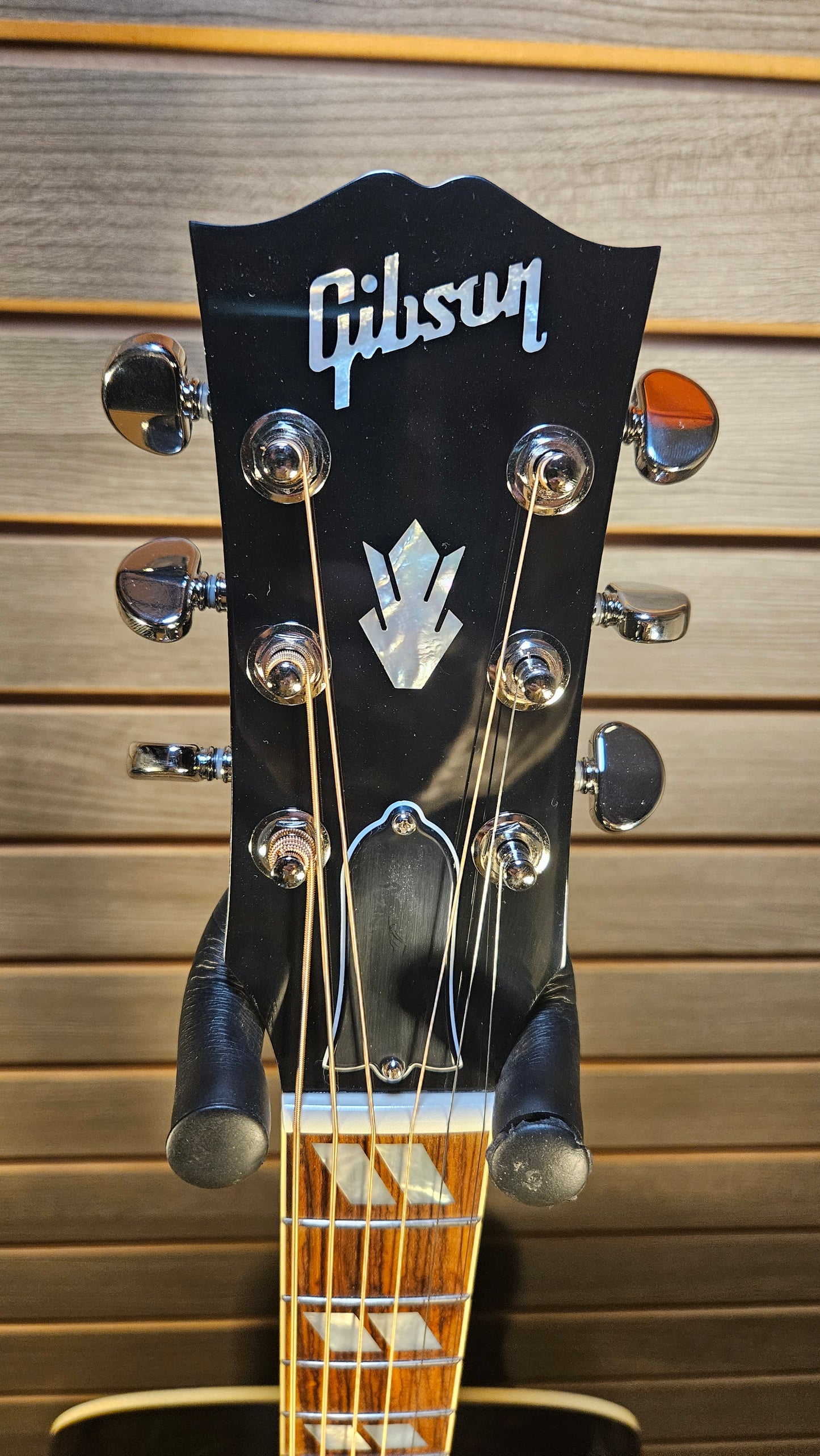 Gibson Hummingbird Standard Vintage Sunburst Acoustic Electric Guitar With Hard Case