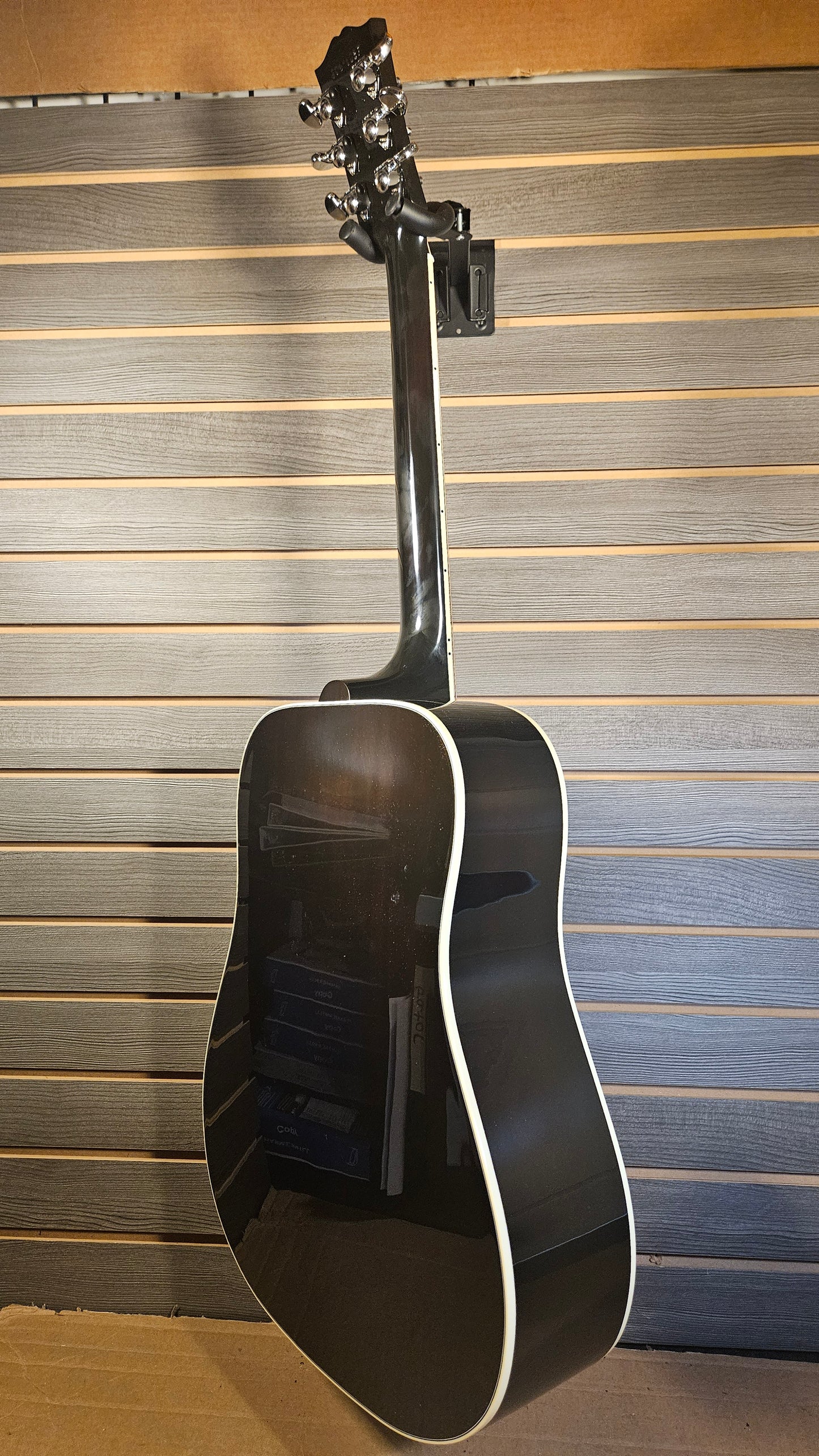 Gibson Hummingbird Standard Vintage Sunburst Acoustic Electric Guitar With Hard Case