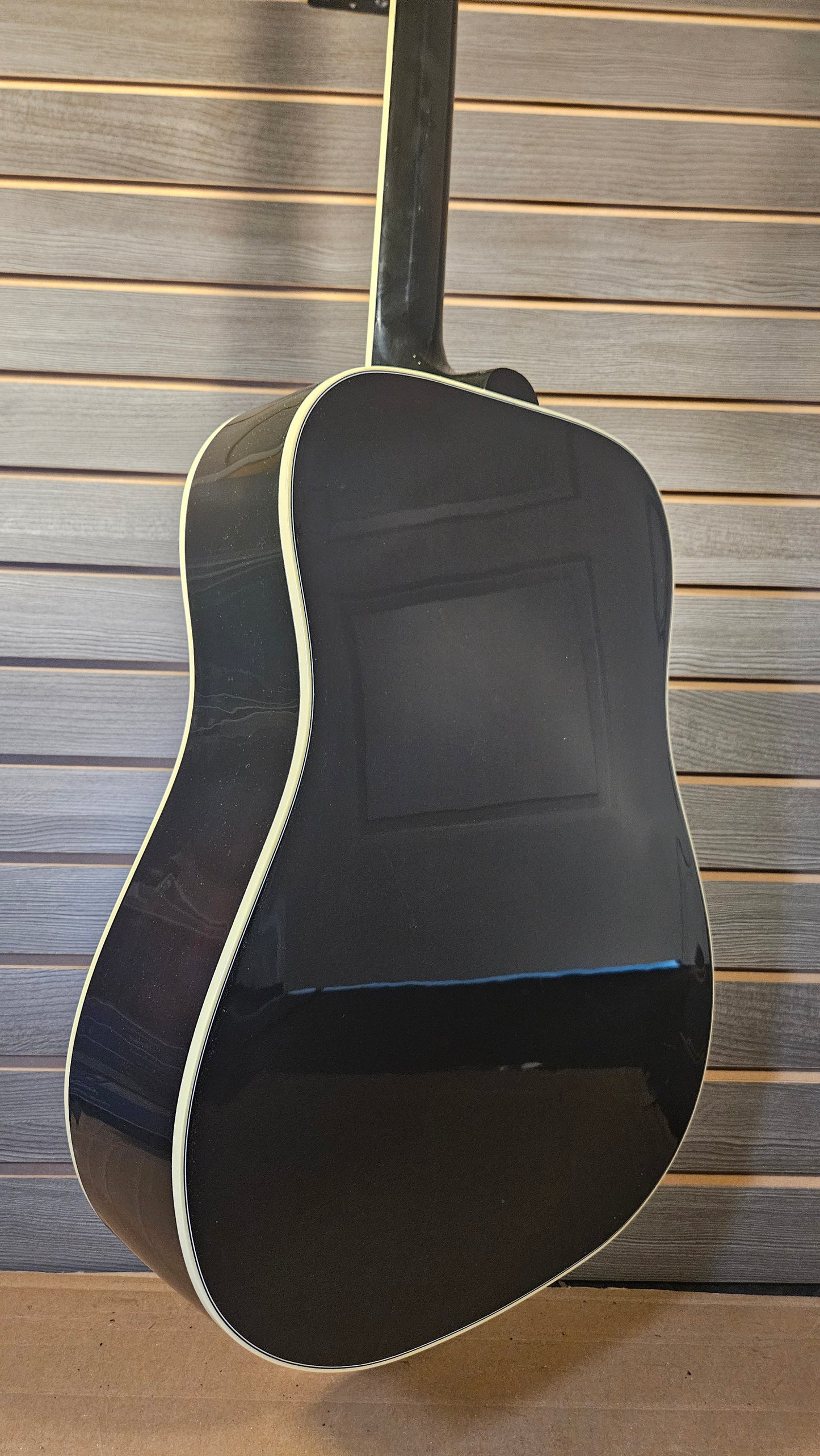 Gibson Hummingbird Standard Vintage Sunburst Acoustic Electric Guitar With Hard Case