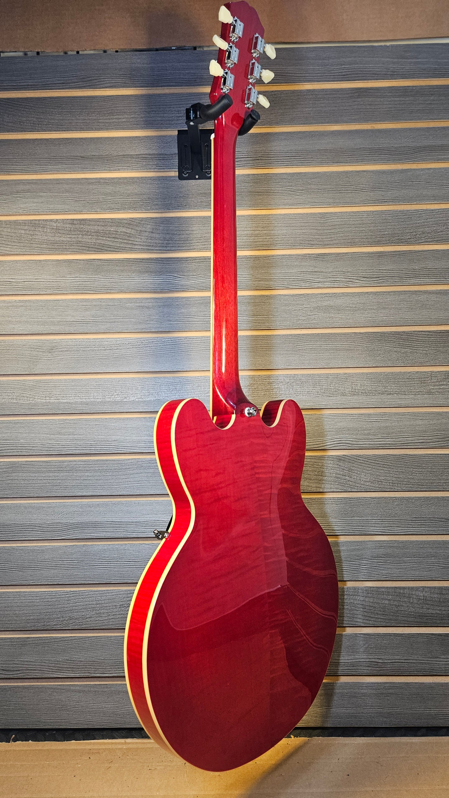 Epiphone ES-335 Cherry Figured Electric Guitar With Premium Gigbag