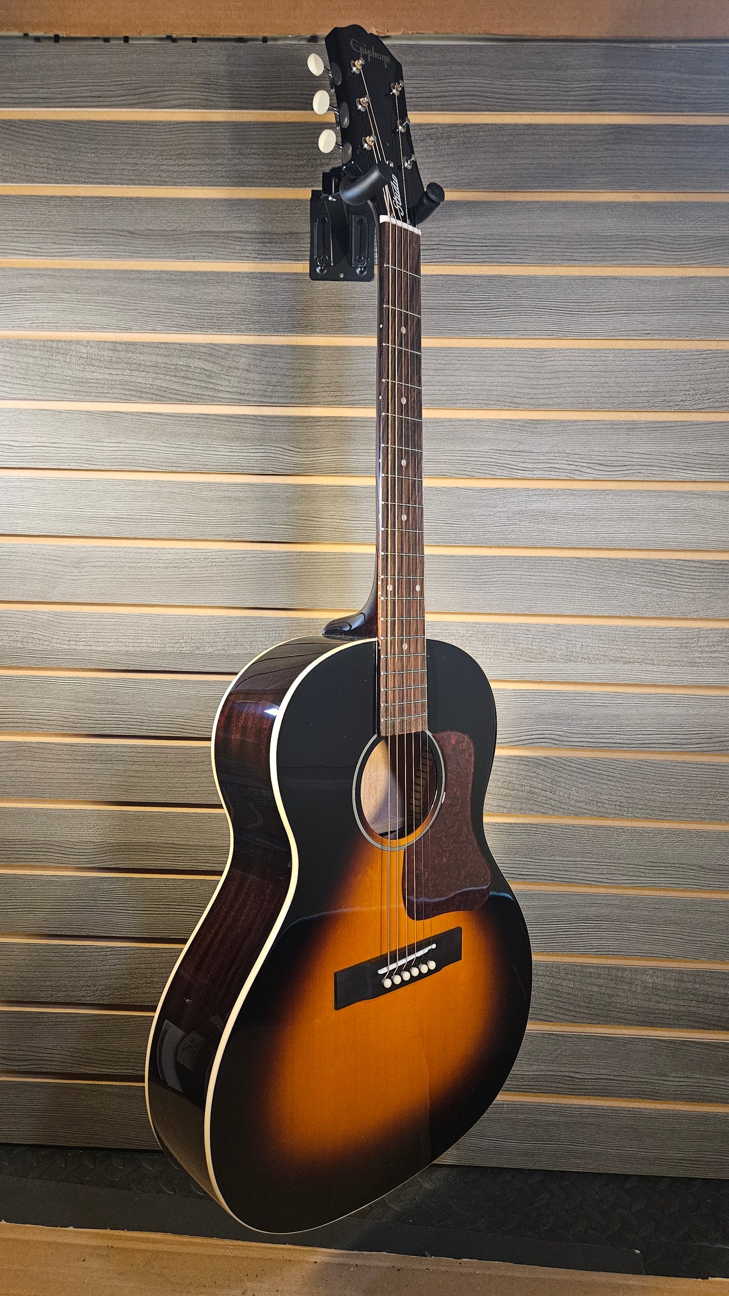 Epiphone Blues King Studio Acoustic Guitar With Gig Bag