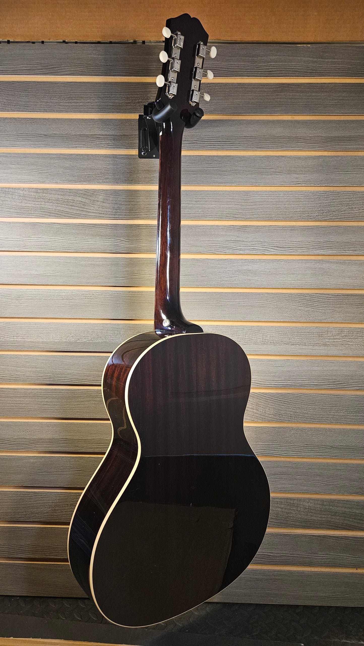 Epiphone Blues King Studio Acoustic Guitar With Gig Bag