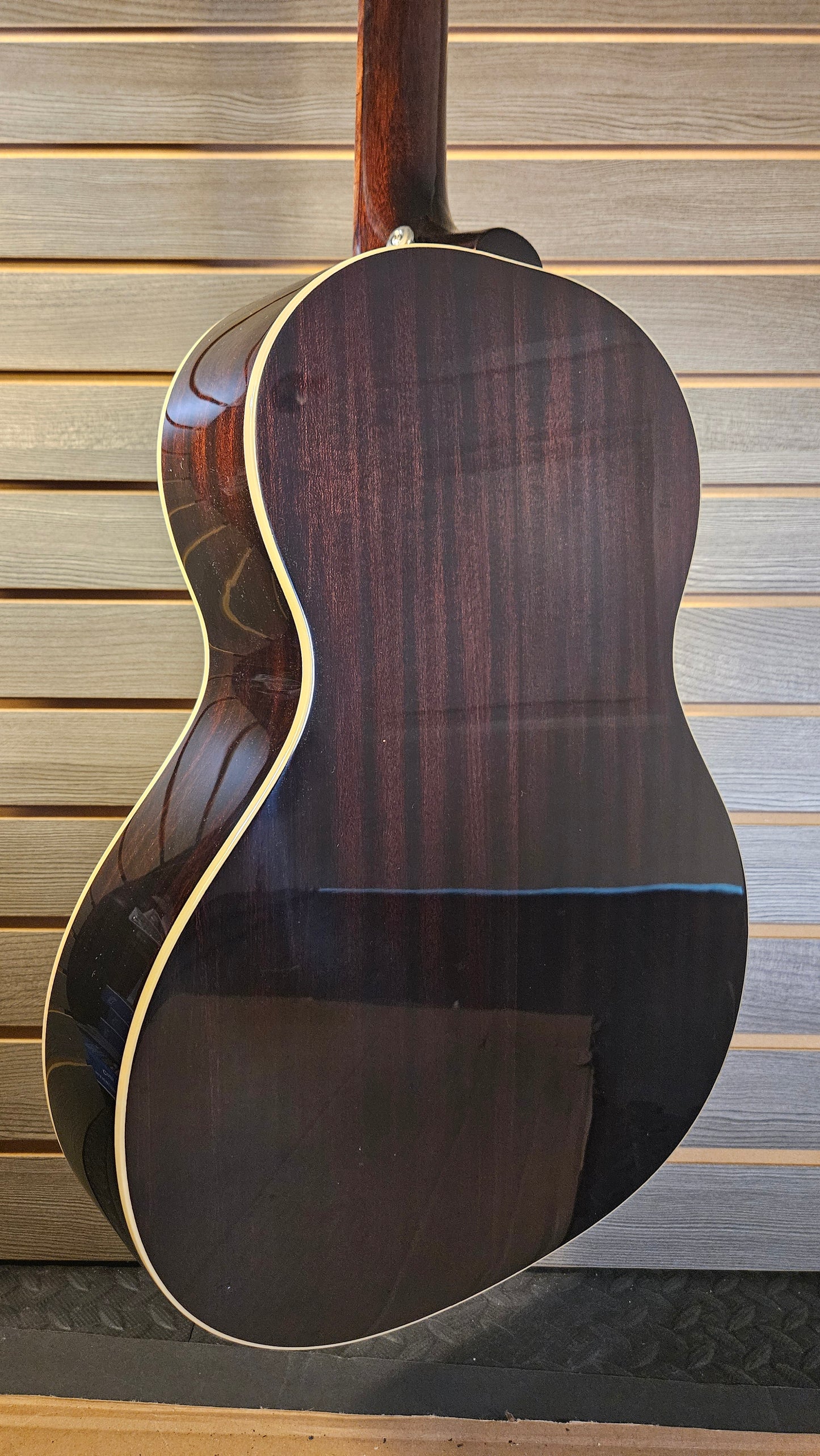Epiphone Blues King Studio Acoustic Guitar With Gig Bag