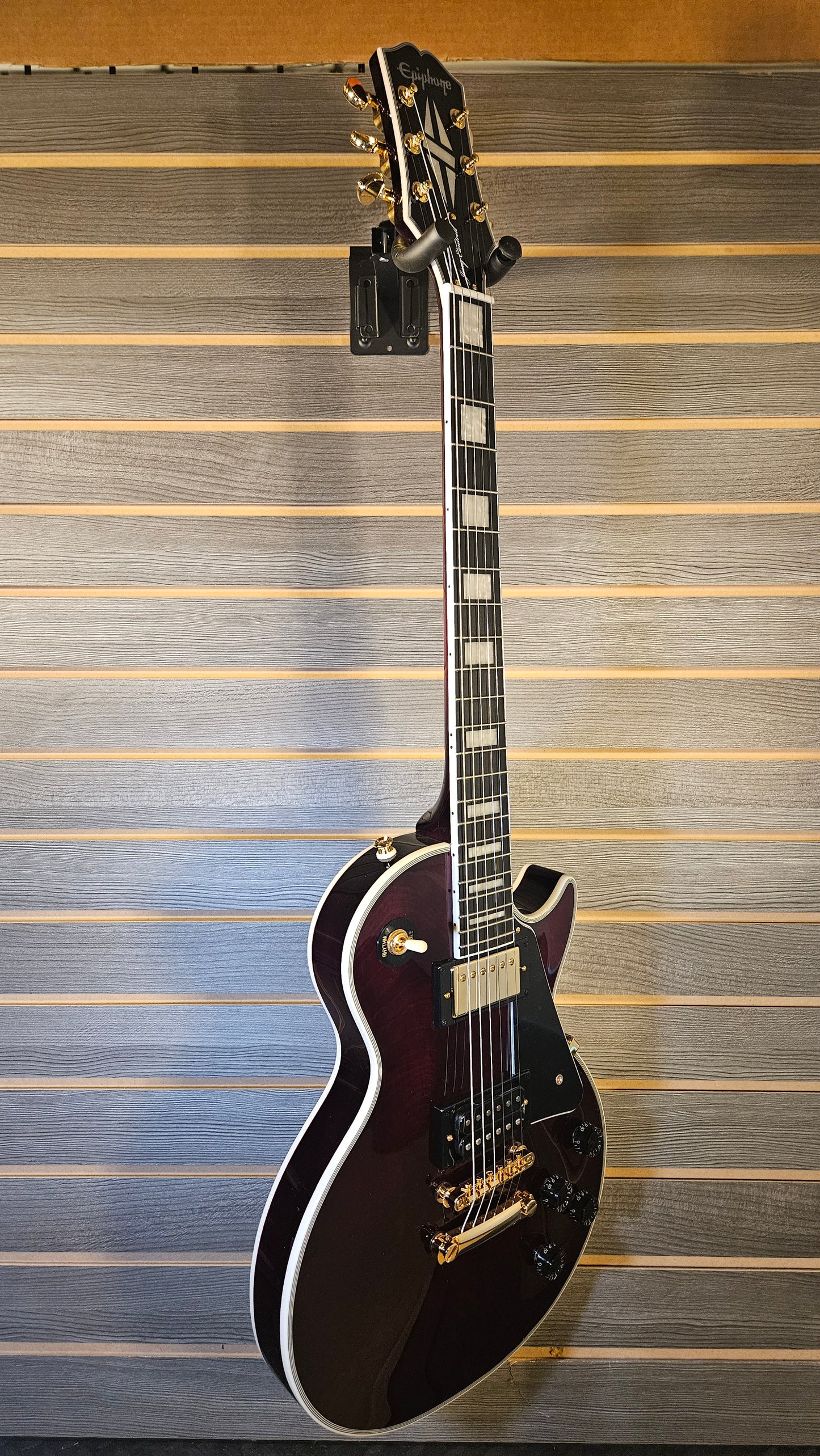 Epiphone Jerry Cantrell "Wino" Les Paul Custom Electric Guitar With Hardshell Case