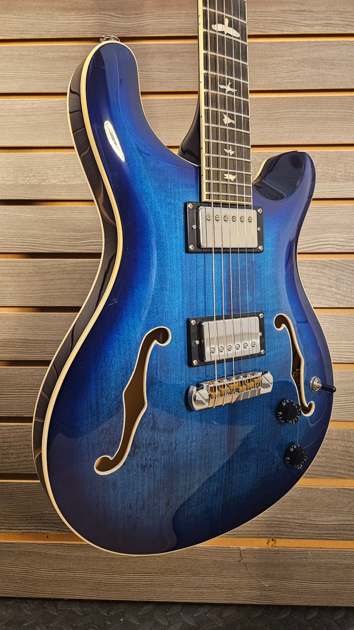 "Used" PRS SE Hollowbody II Faded Blue Burst With Hardcase