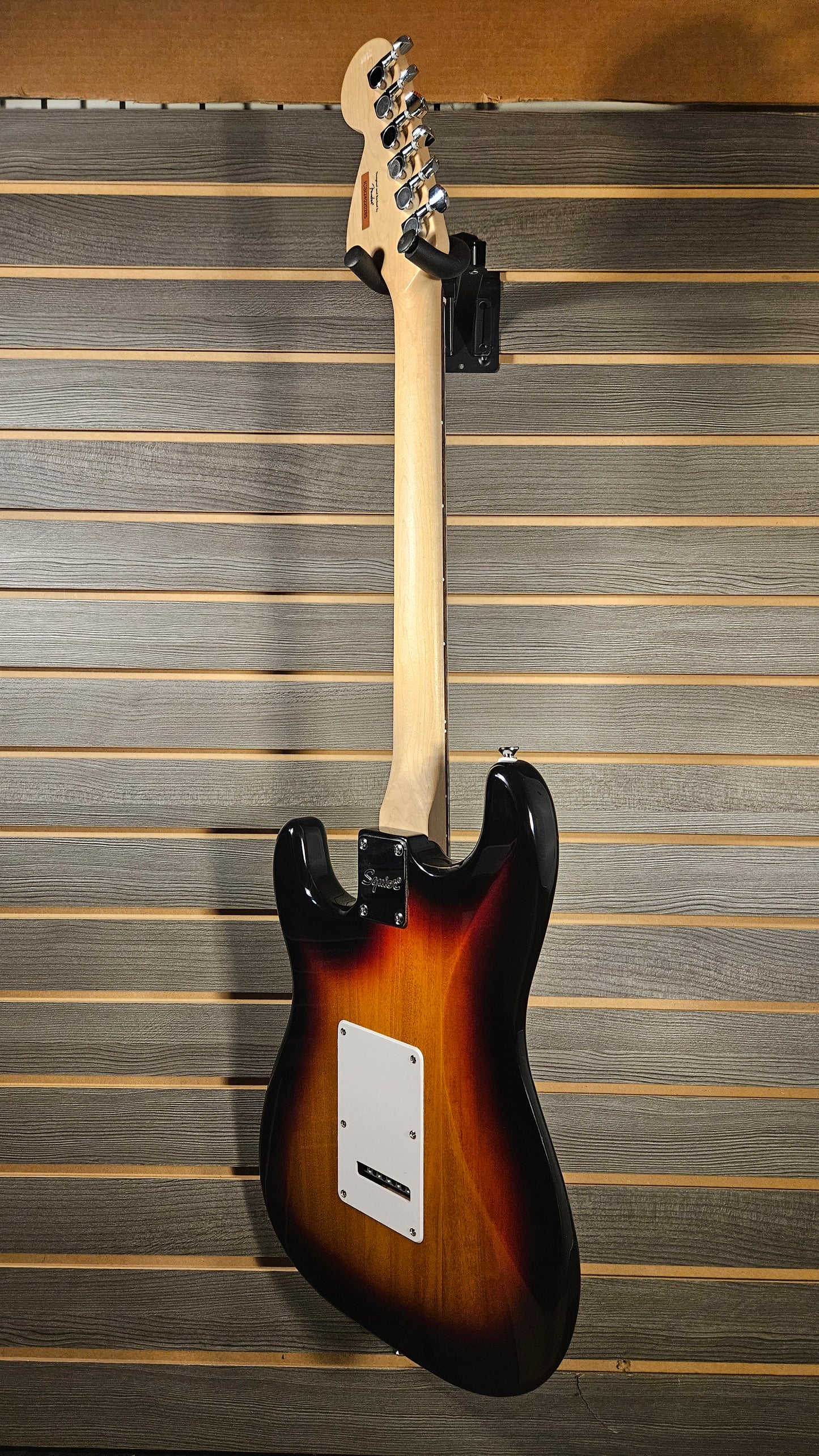 "USED" Squier AFF STRAT LRL WPG 3TS Electric Guitar
