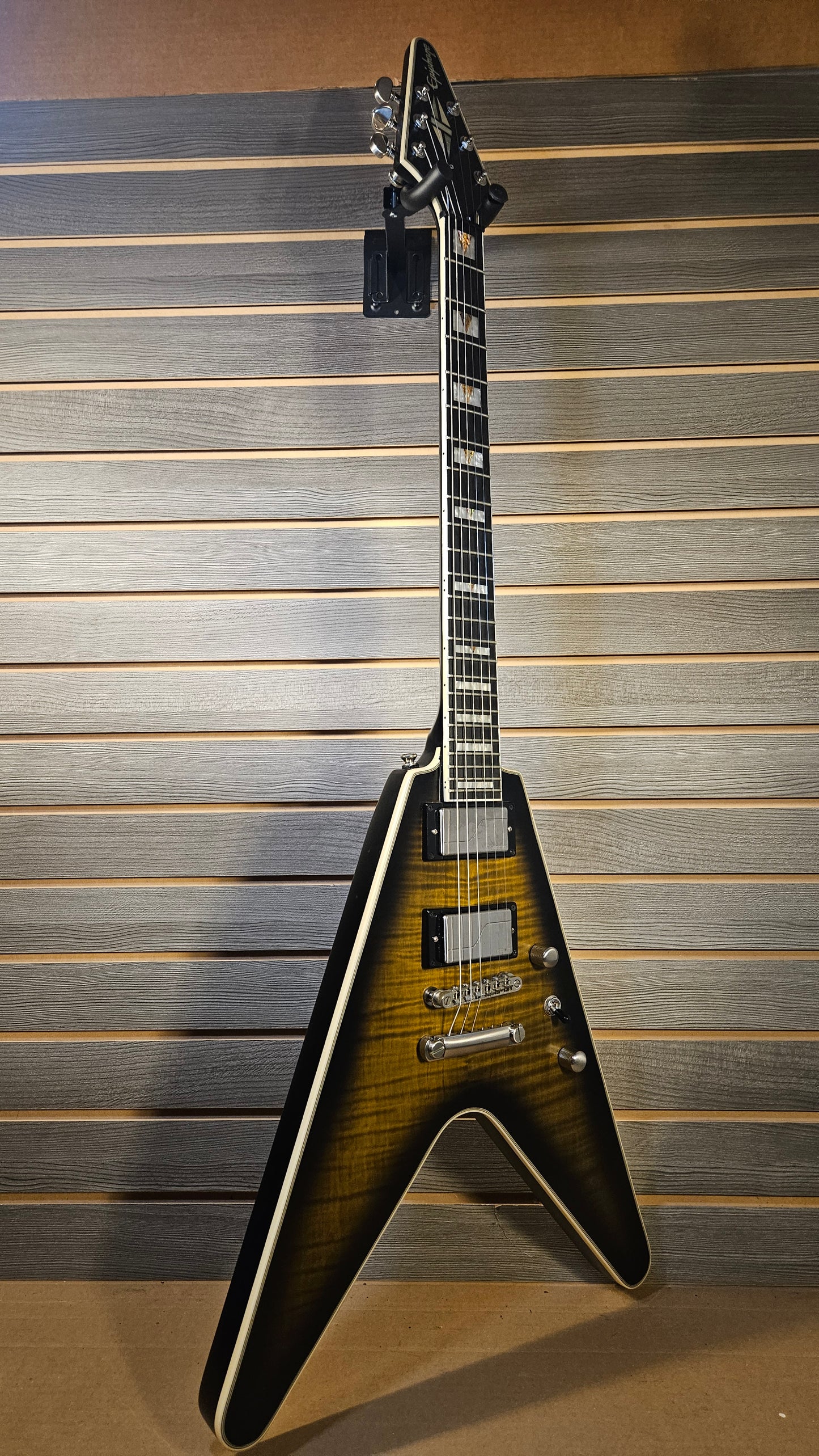 USED: Epiphone Flying V Prophecy Yellow Tiger Aged Gloss