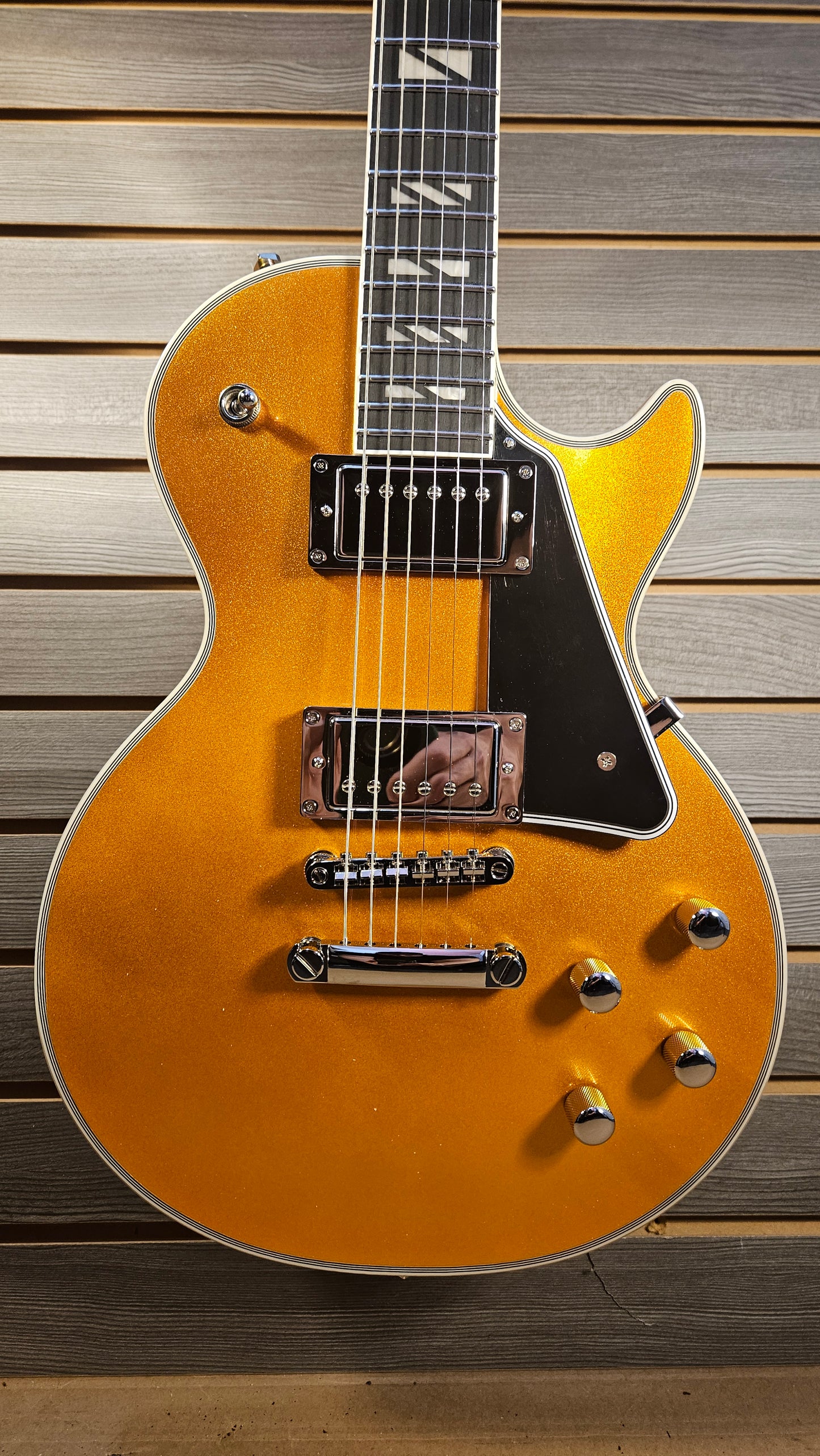 (photos coming soon)Epiphone Futura Les Paul Custom Firestorm Shift With Premium Gig Bag