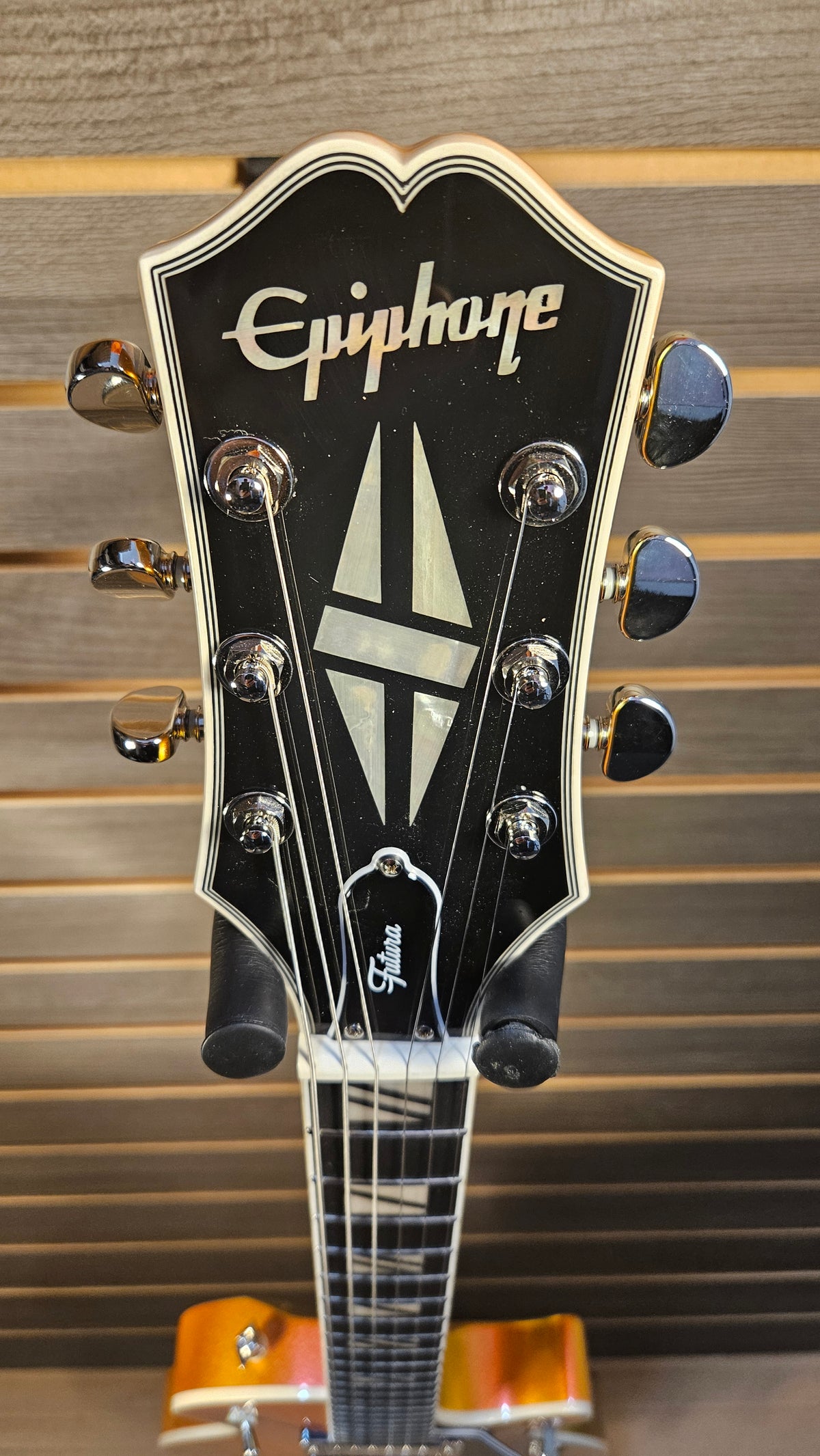 (photos coming soon)Epiphone Futura Les Paul Custom Firestorm Shift With Premium Gig Bag