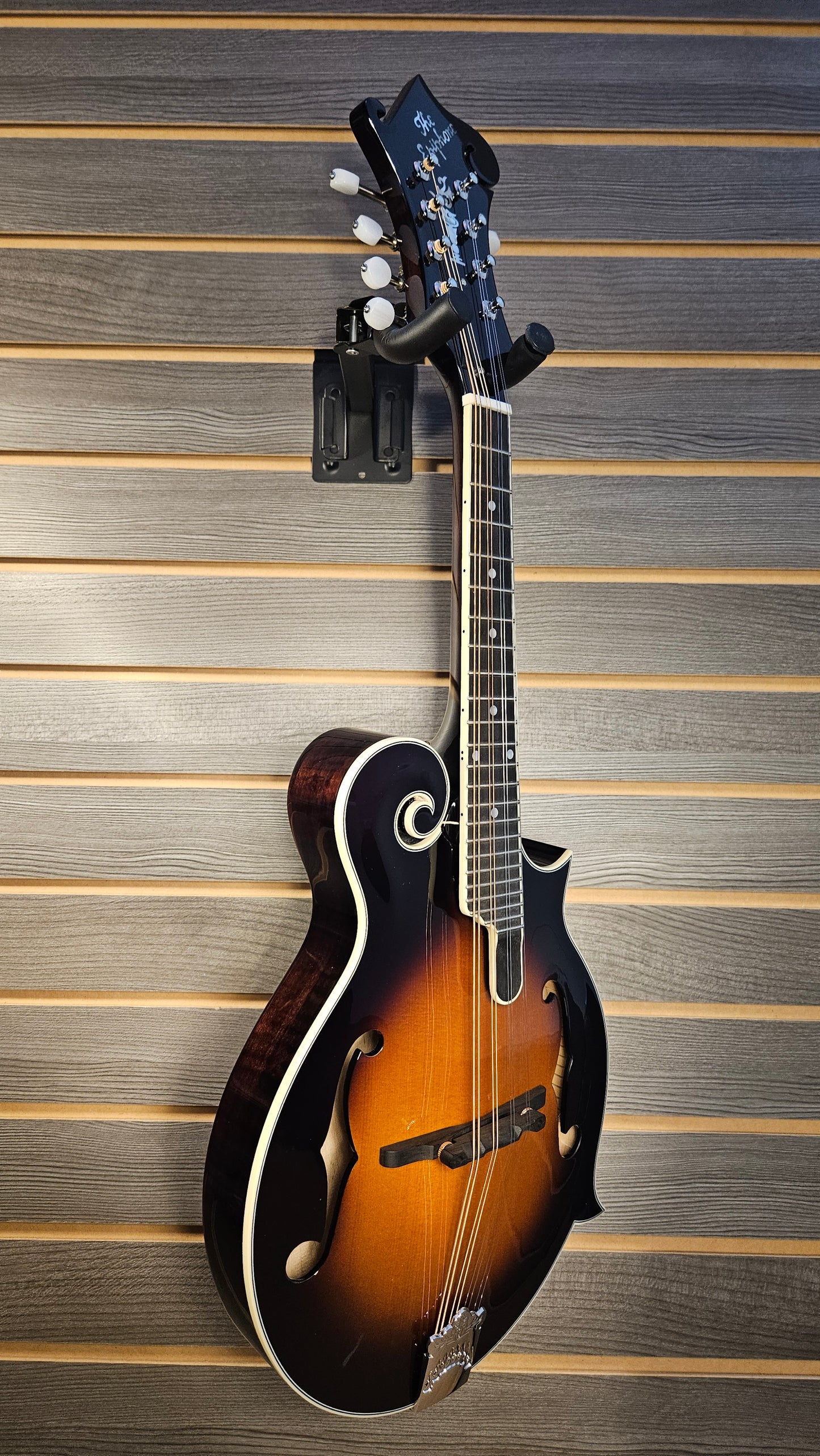 Epiphone F-5G Mandolin With Hard Case