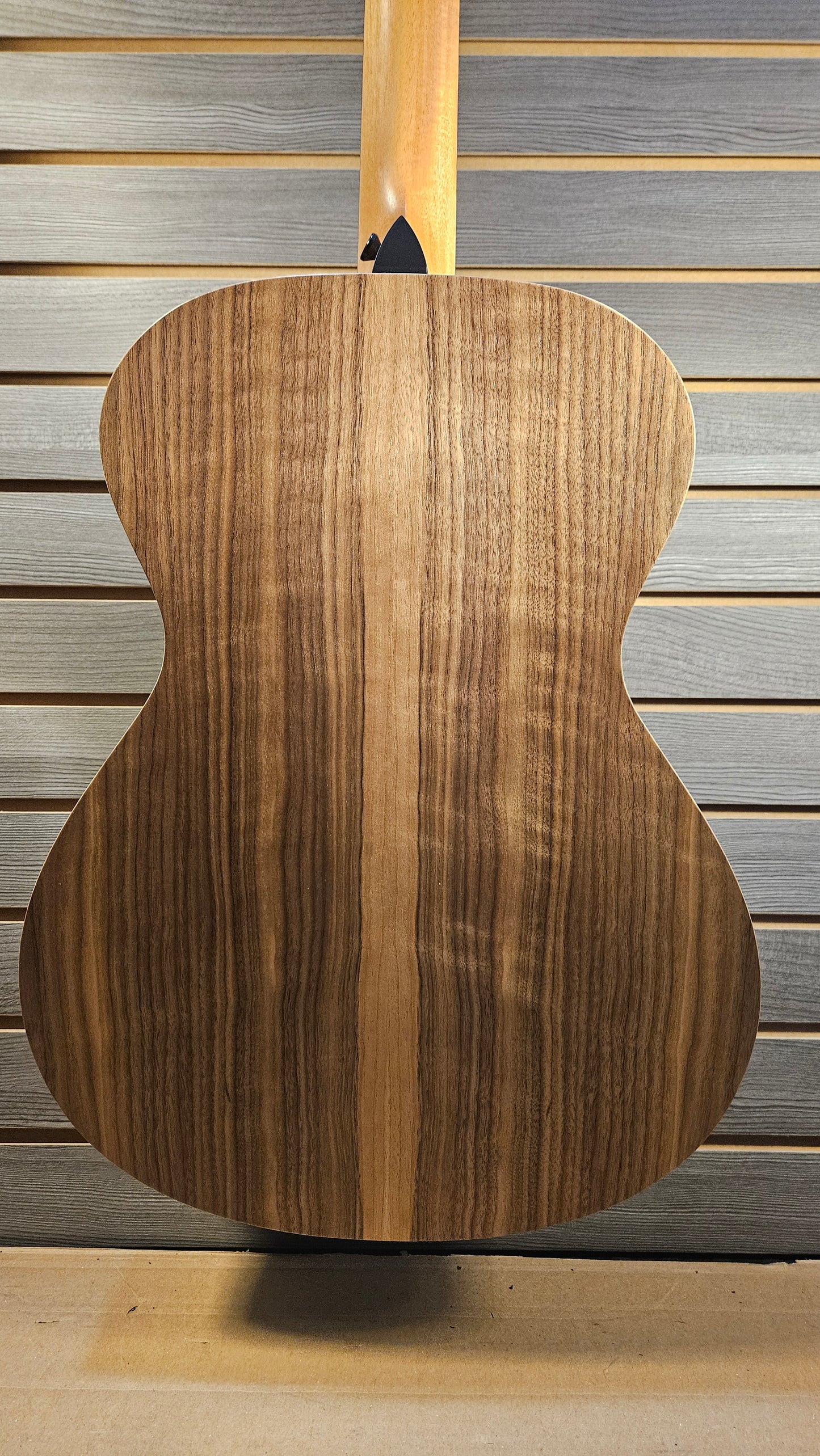 Taylor Academy 12e, Walnut Spruce Acoustic Guitar