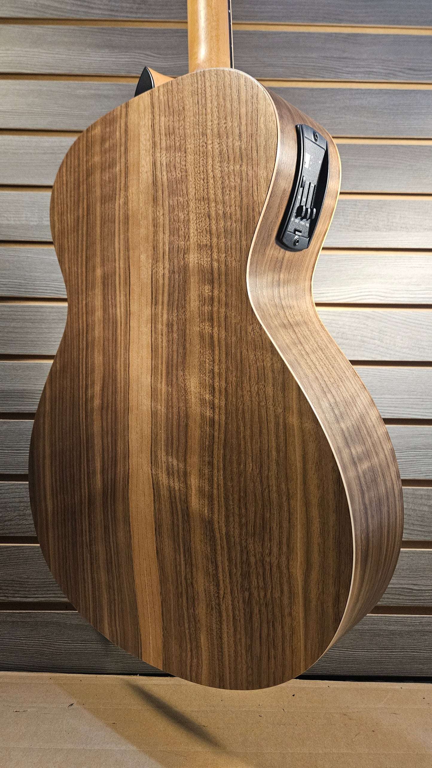 Taylor Academy 12e, Walnut Spruce Acoustic Guitar