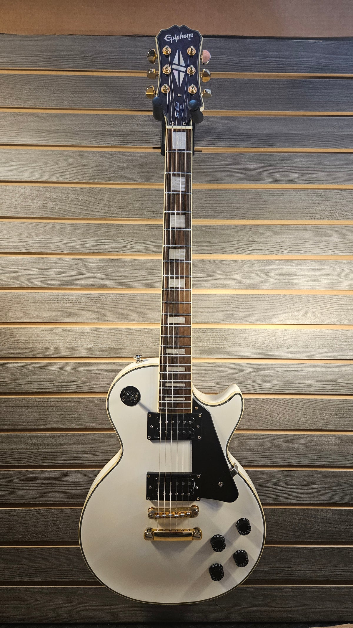 Used Epiphone Les Paul Custom White