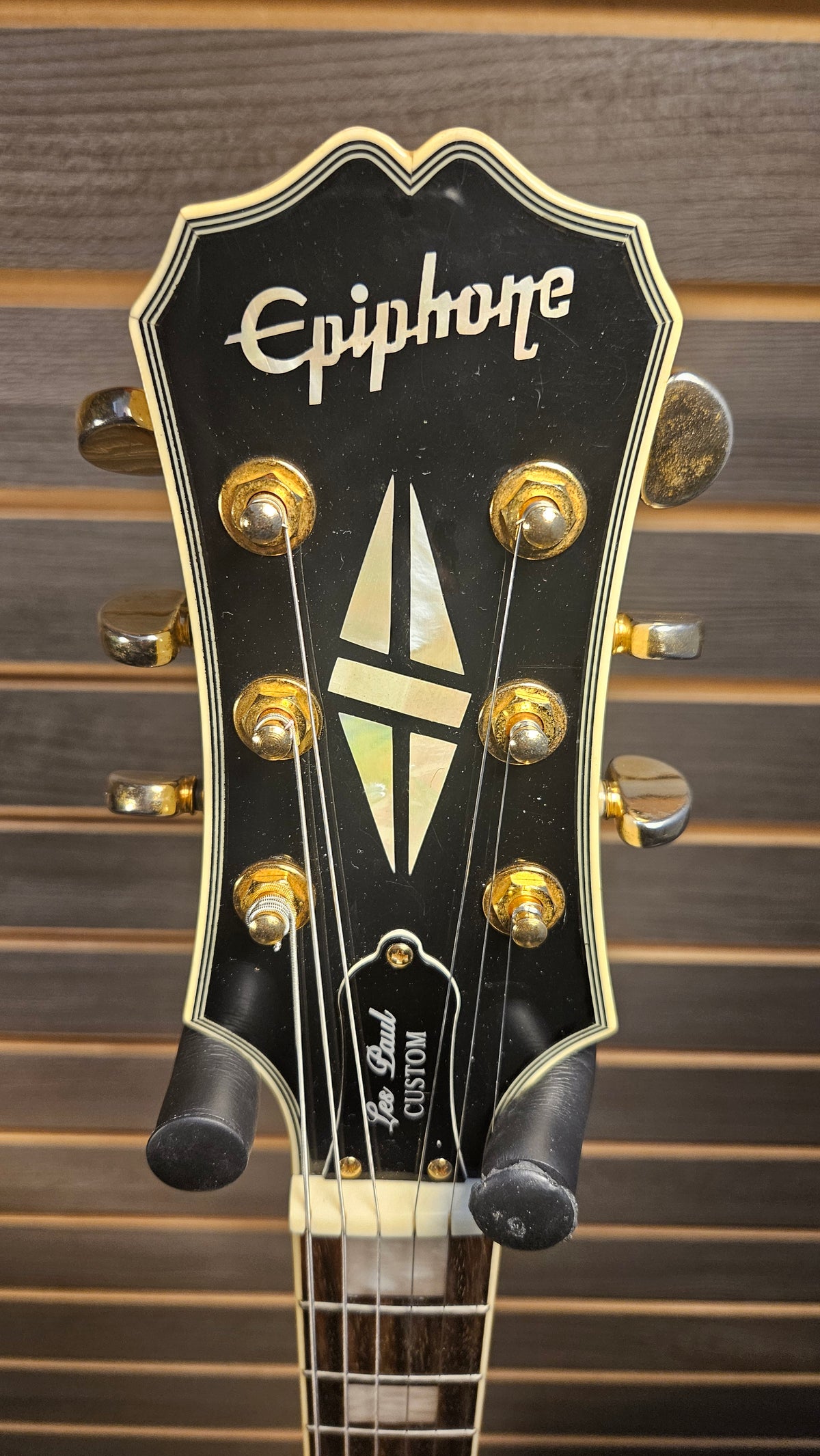 Used Epiphone Les Paul Custom White