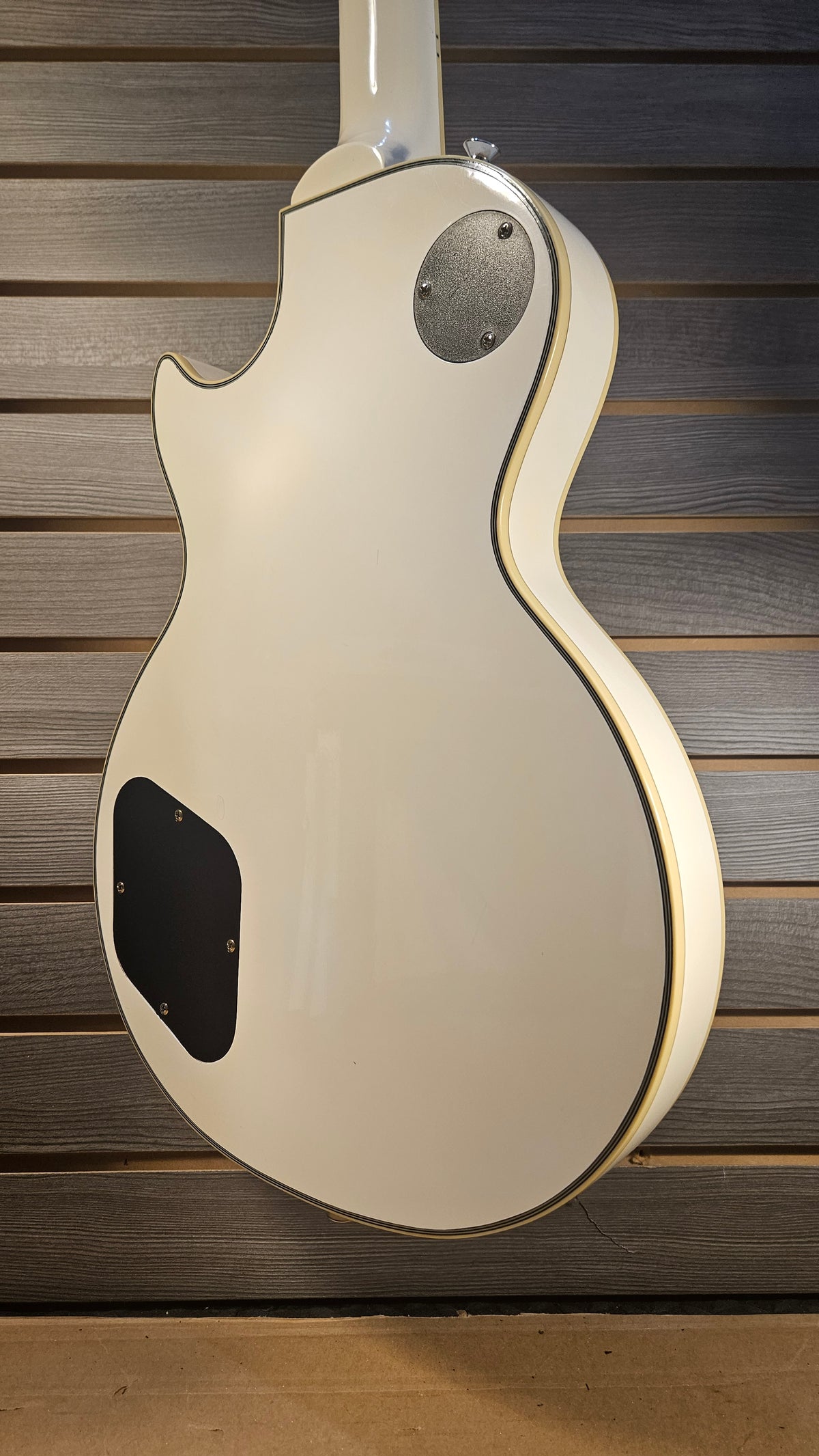 Used Epiphone Les Paul Custom White