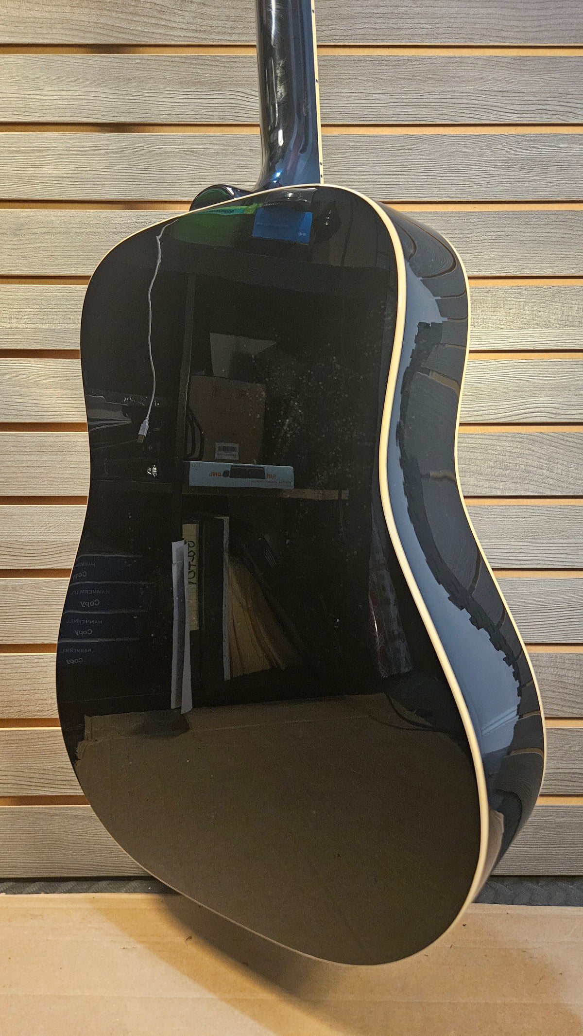 Epiphone Hummingbird Tribute Ebony